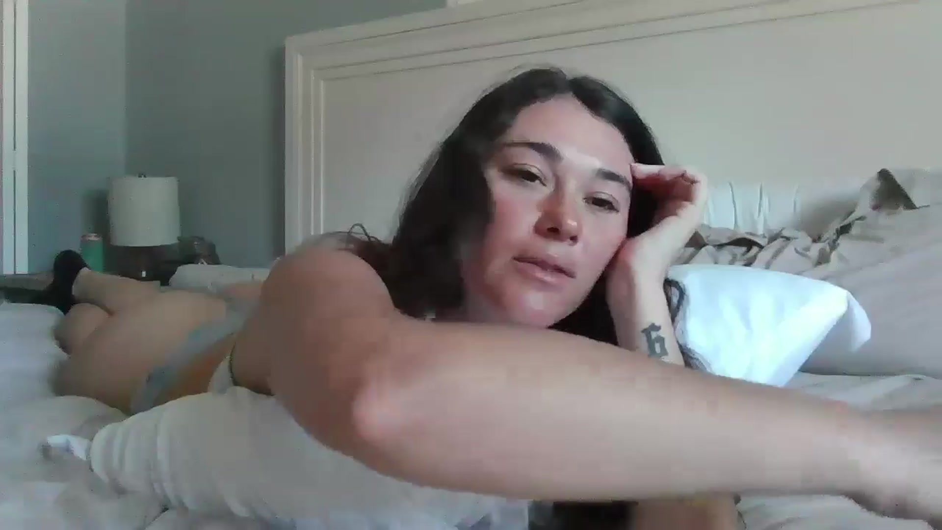 Gallery image thumbnail from Sexyy_lexxxi's myfreecams stream on, 02/02/2026, 17:38 image 12 of 20