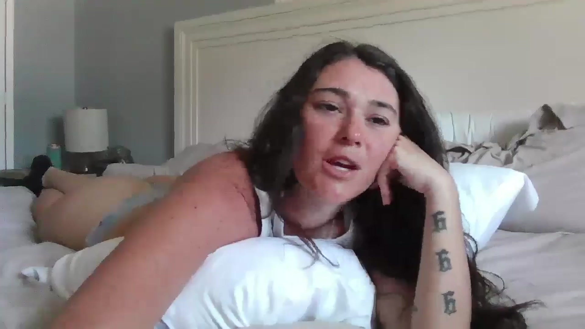 Gallery image thumbnail from Sexyy_lexxxi's myfreecams stream on, 02/02/2026, 17:38 image 7 of 20
