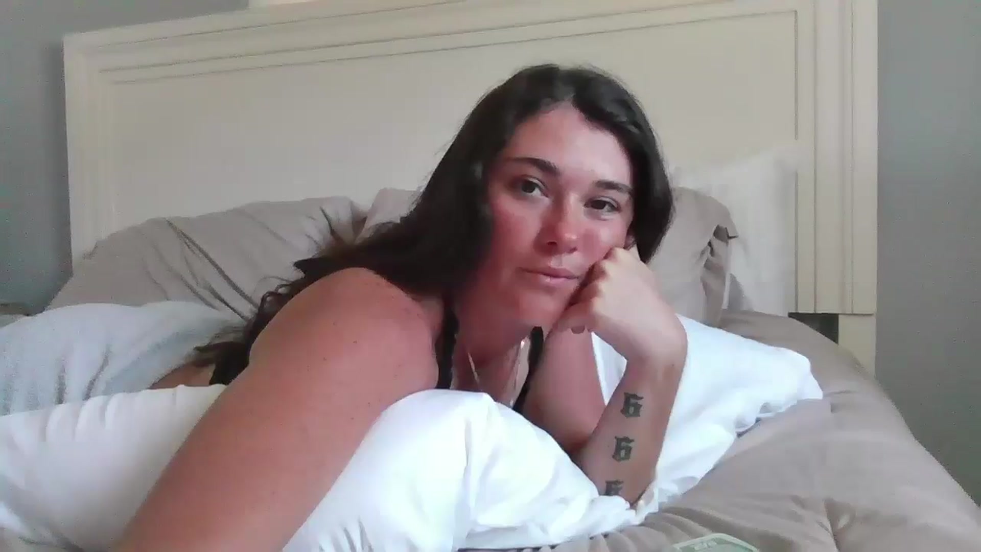 Gallery image thumbnail from Sexyy_lexxxi's myfreecams stream on, 02/03/2026, 18:16 image 7 of 20