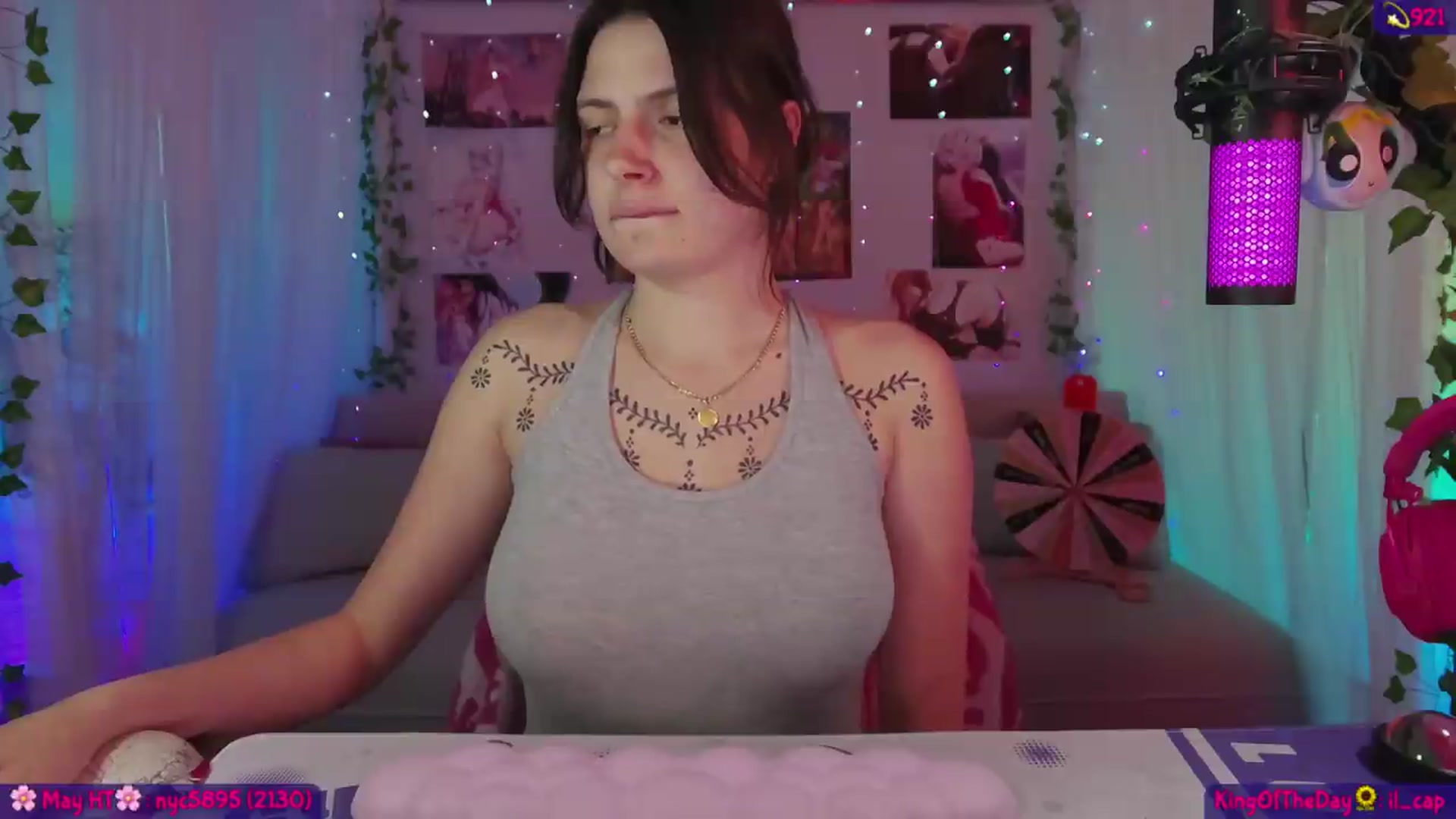 Gallery image thumbnail from SeySo's myfreecams stream on, 05/21/2026, 03:14 image 8 of 20