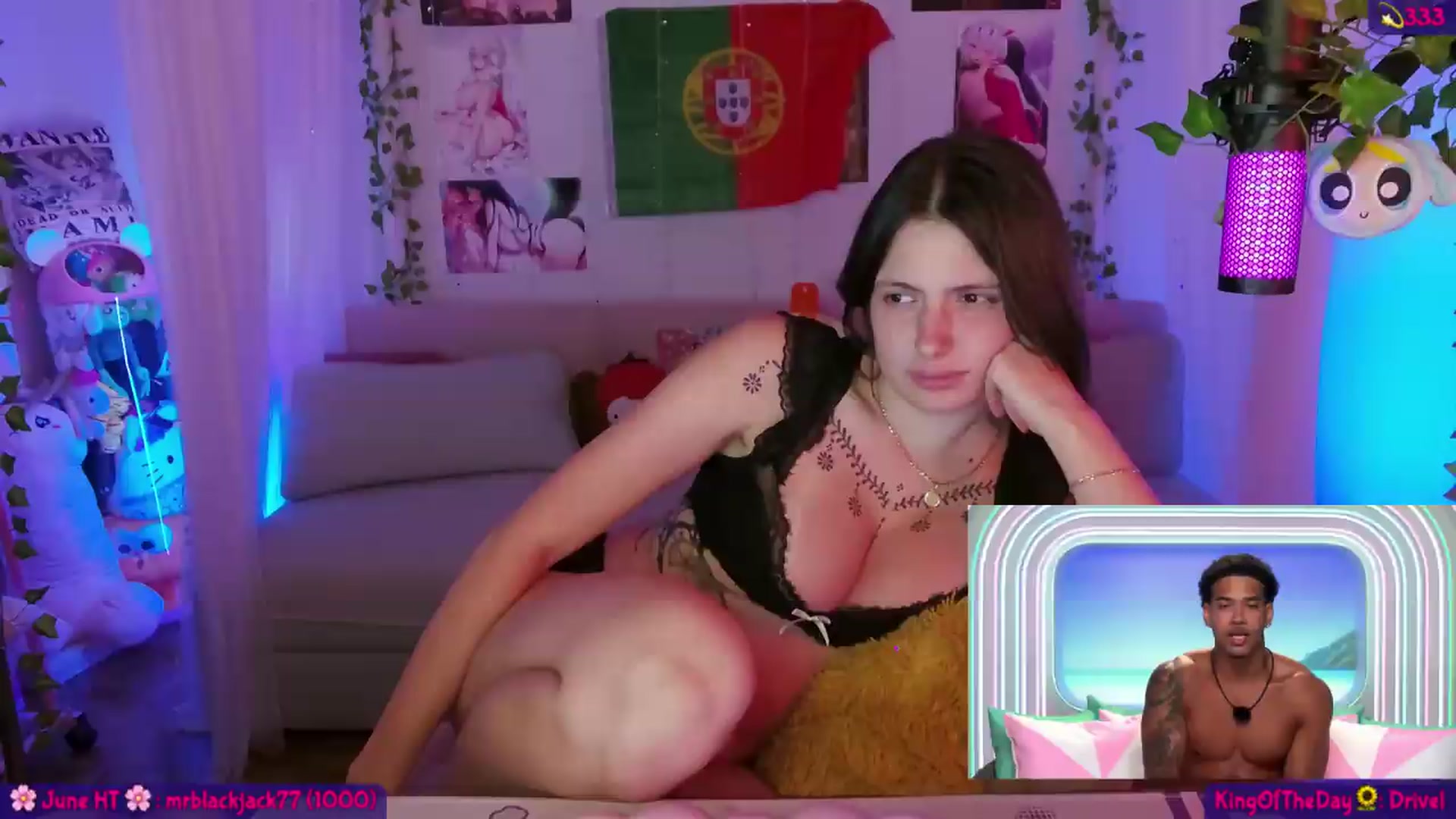 Gallery image thumbnail from SeySo's myfreecams stream on, 06/12/2026, 05:27 image 19 of 20