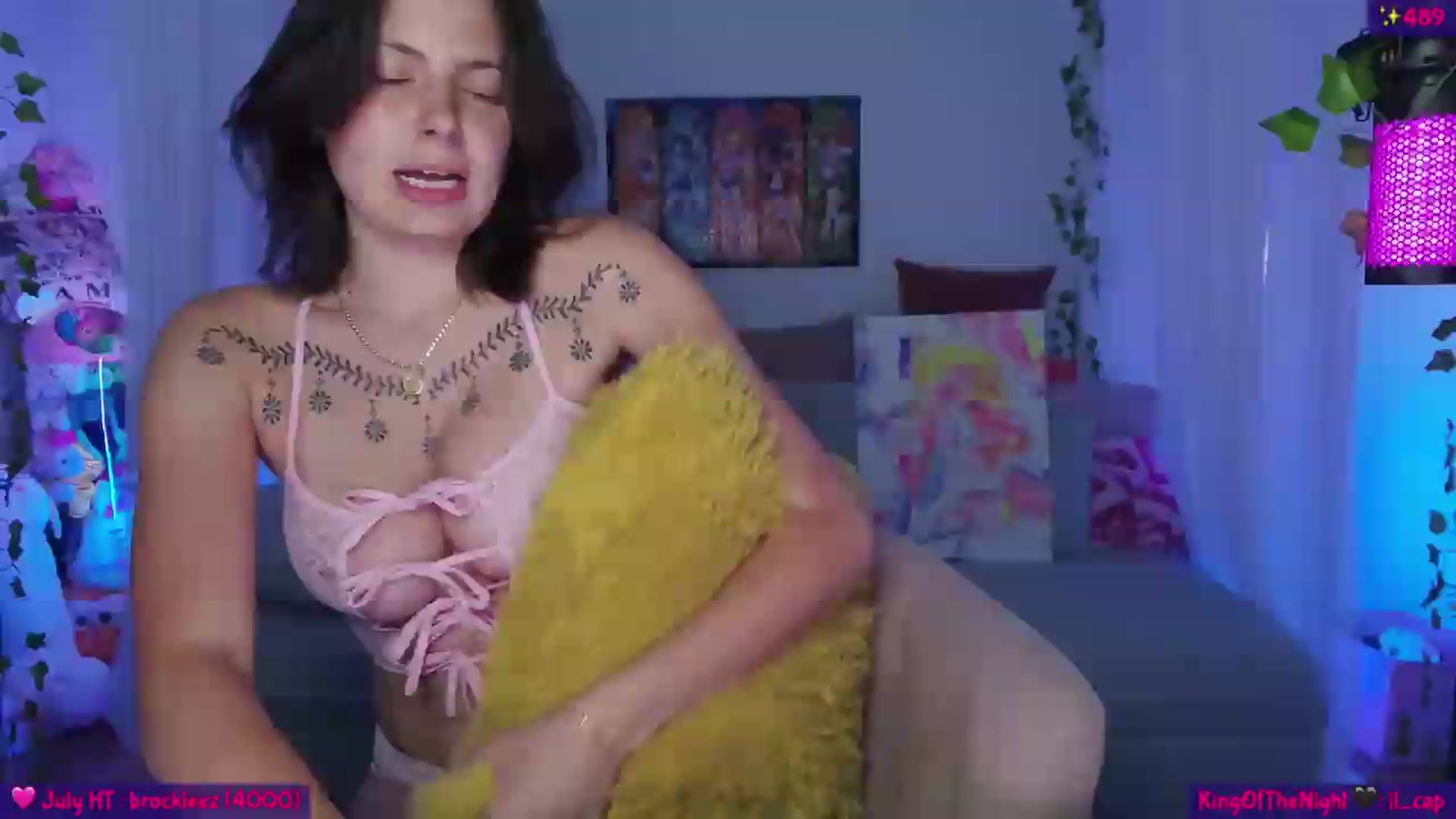 Gallery image thumbnail from SeySo's myfreecams stream on, 07/18/2026, 02:29 image 5 of 20