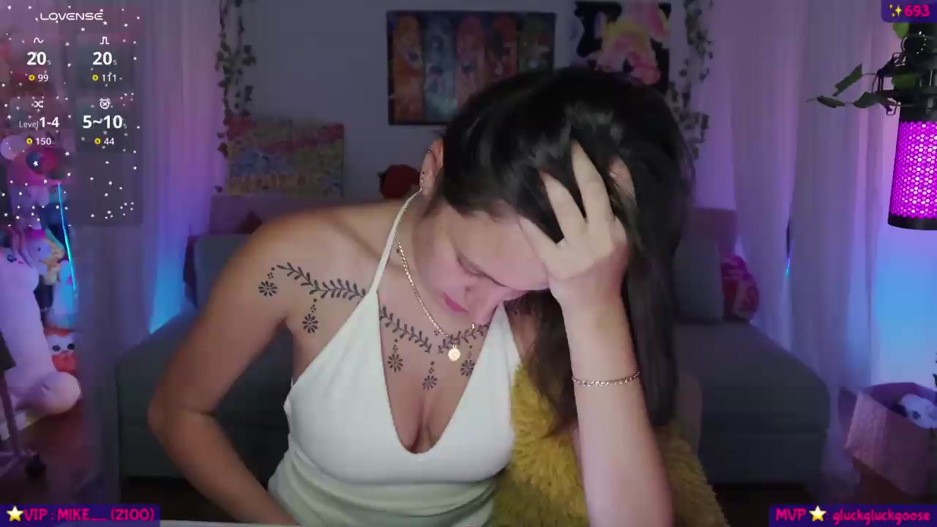 Gallery image thumbnail from SeySo's myfreecams stream on, 08/12/2026, 02:04 image 13 of 20