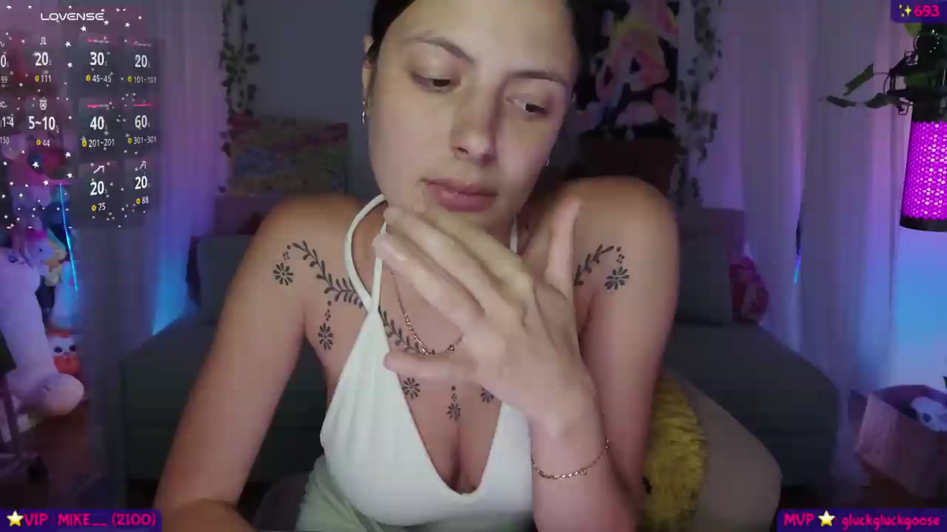 Gallery image thumbnail from SeySo's myfreecams stream on, 08/12/2026, 02:04 image 10 of 20