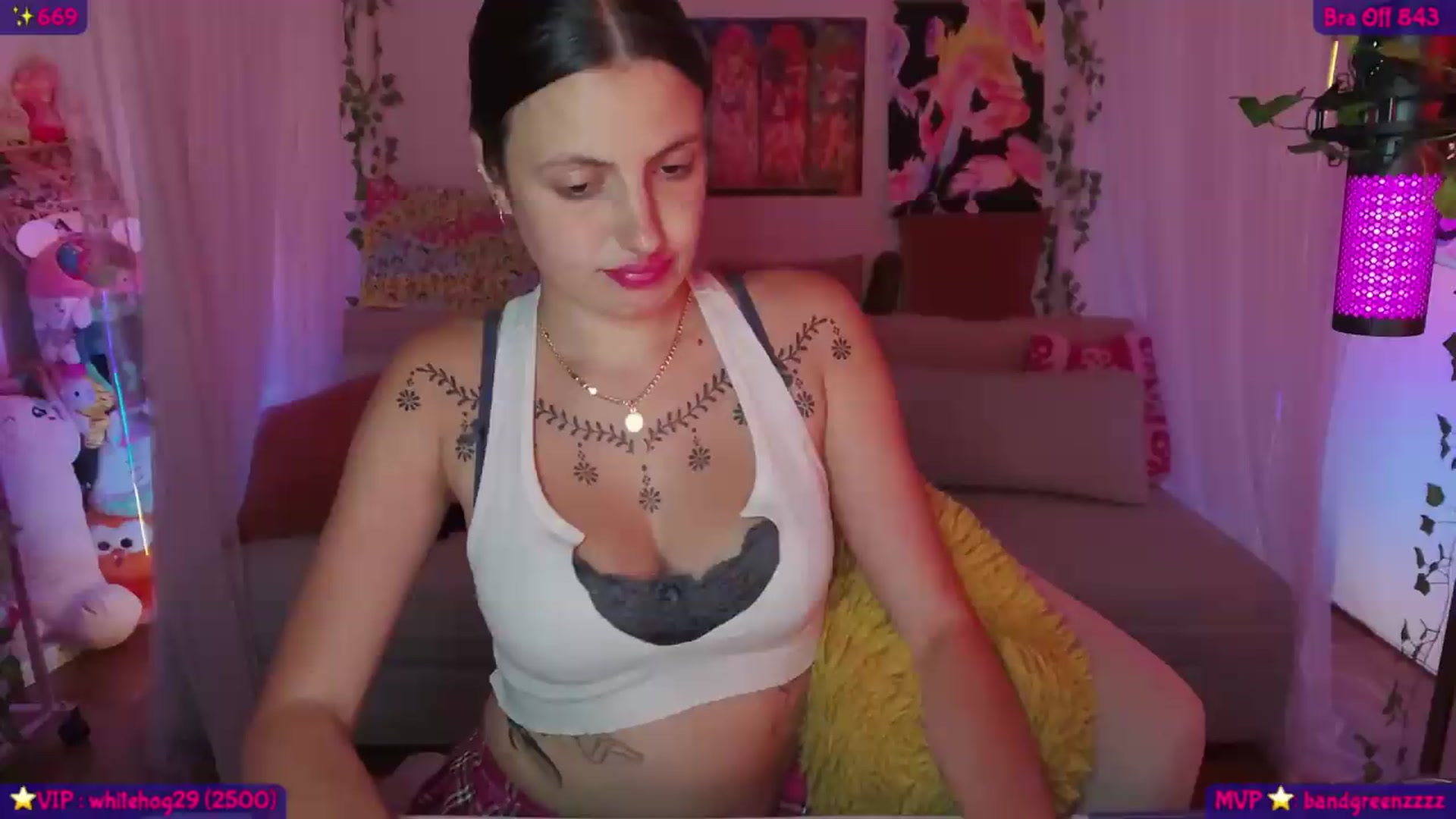 Gallery image thumbnail from SeySo's myfreecams stream on, 08/21/2026, 05:22 image 20 of 20