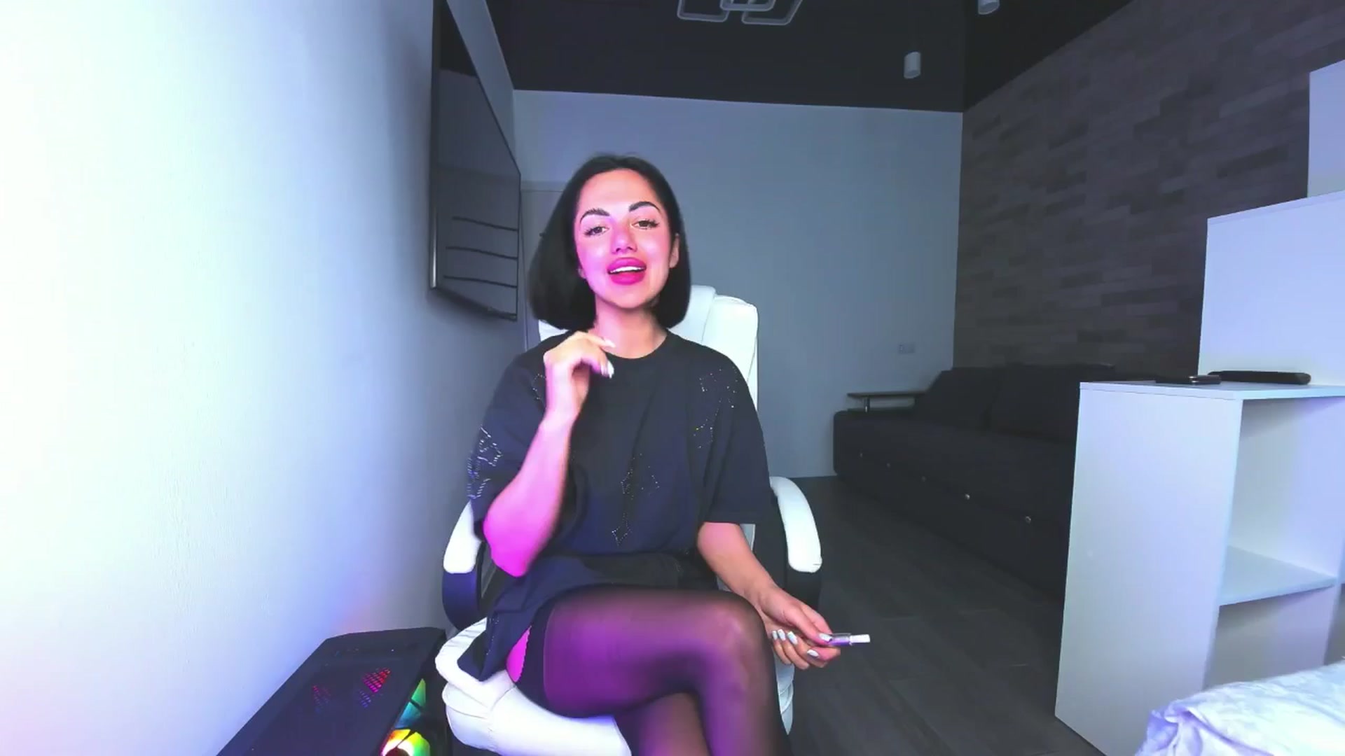 Gallery image thumbnail from Seylormooon's myfreecams stream on, 05/11/2025, 11:45 image 6 of 20