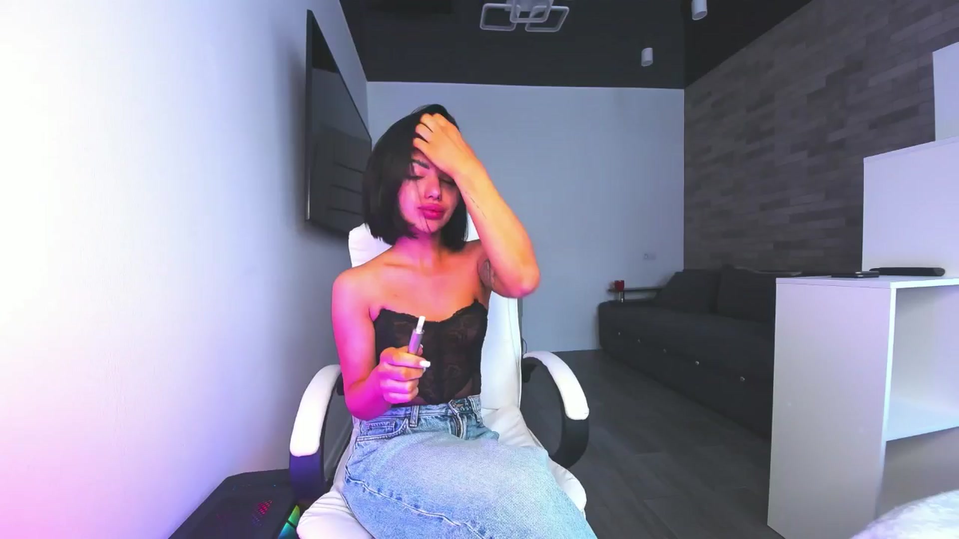 Gallery image thumbnail from Seylormooon's myfreecams stream on, 05/13/2025, 10:39 image 20 of 20