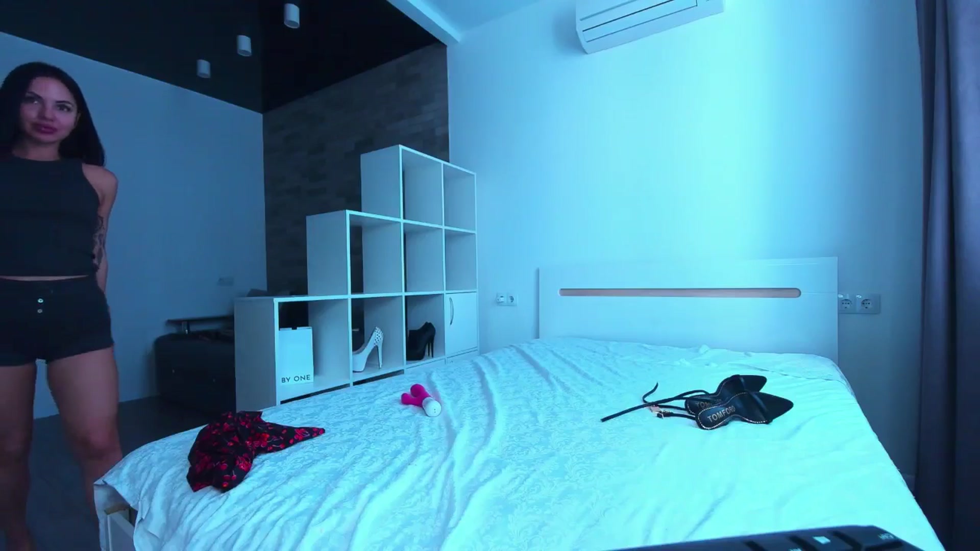 Gallery image thumbnail from Seylormooon's myfreecams stream on, 09/01/2025, 08:54 image 15 of 20