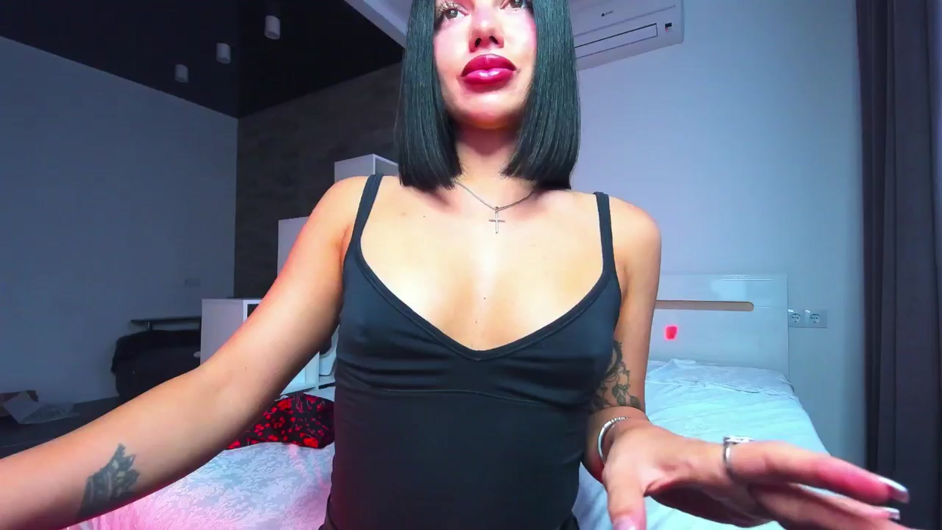Gallery image thumbnail from Seylormooon's myfreecams stream on, 09/18/2025, 08:04 image 7 of 20