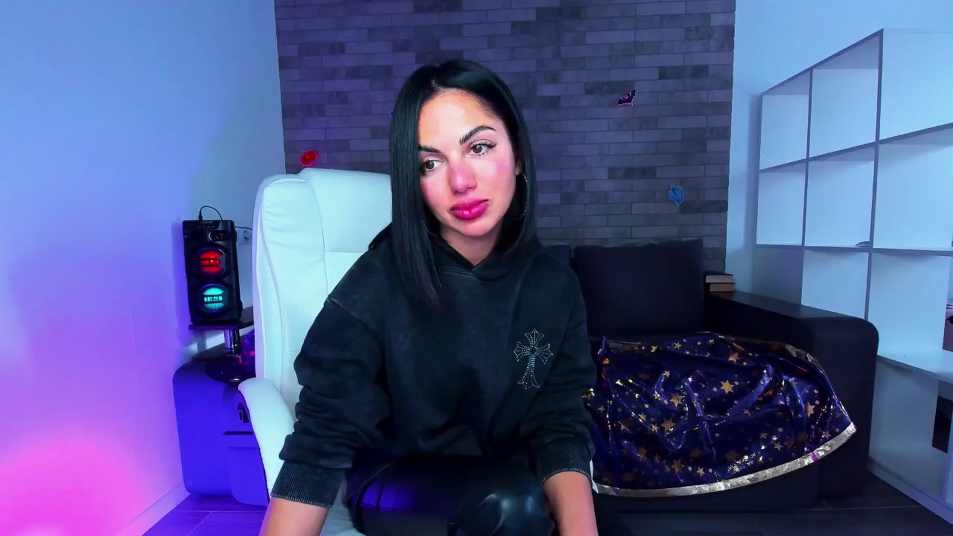 Gallery image thumbnail from Seylormooon's myfreecams stream on, 10/05/2025, 13:52 image 15 of 20