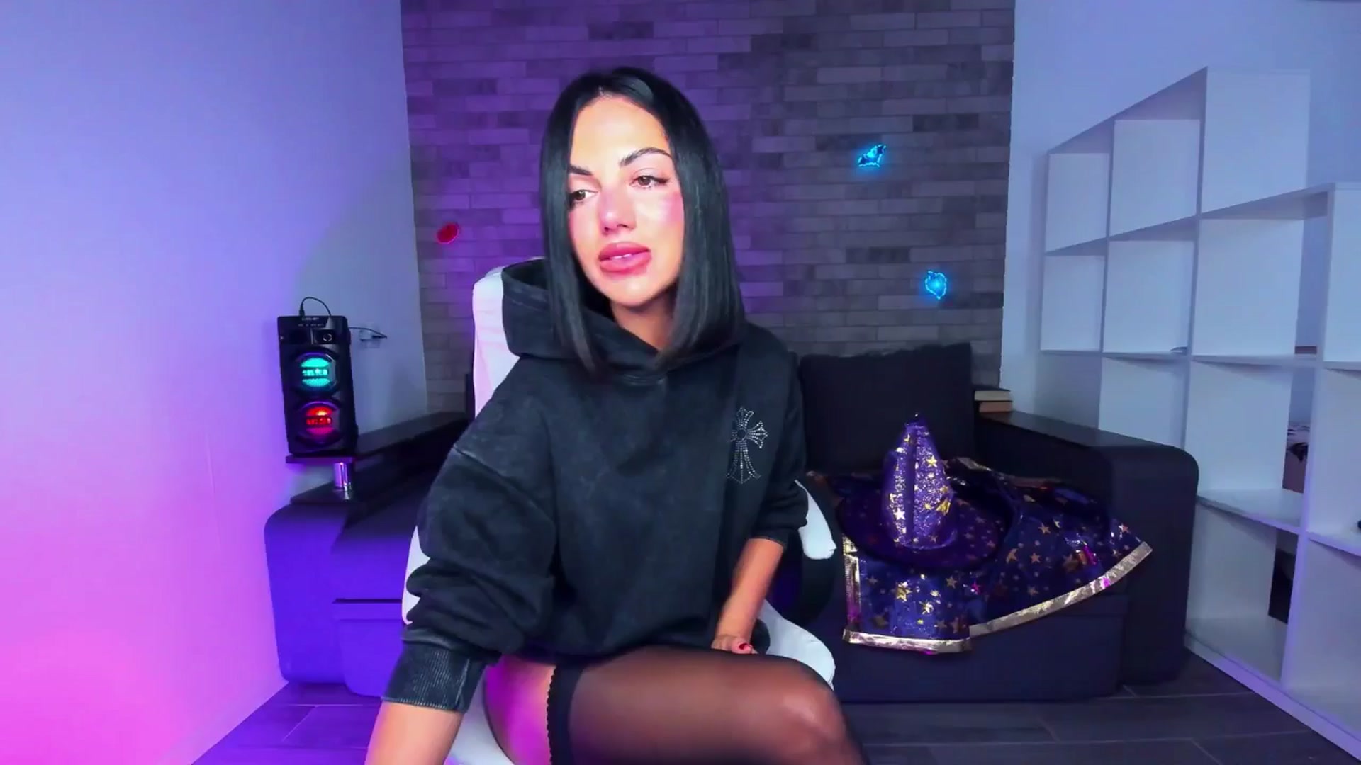 Gallery image thumbnail from Seylormooon's myfreecams stream on, 10/09/2025, 09:03 image 10 of 20
