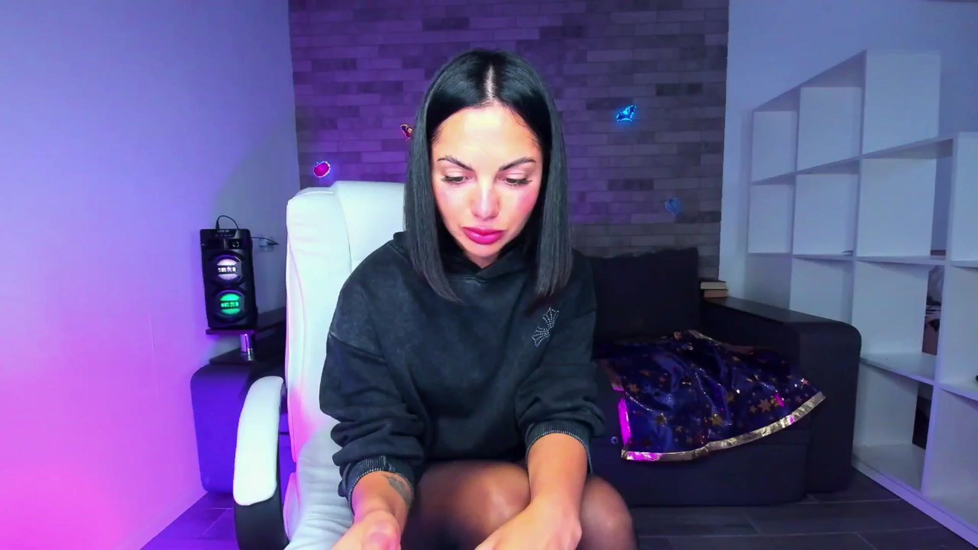 Gallery image thumbnail from Seylormooon's myfreecams stream on, 10/09/2025, 12:33 image 1 of 20