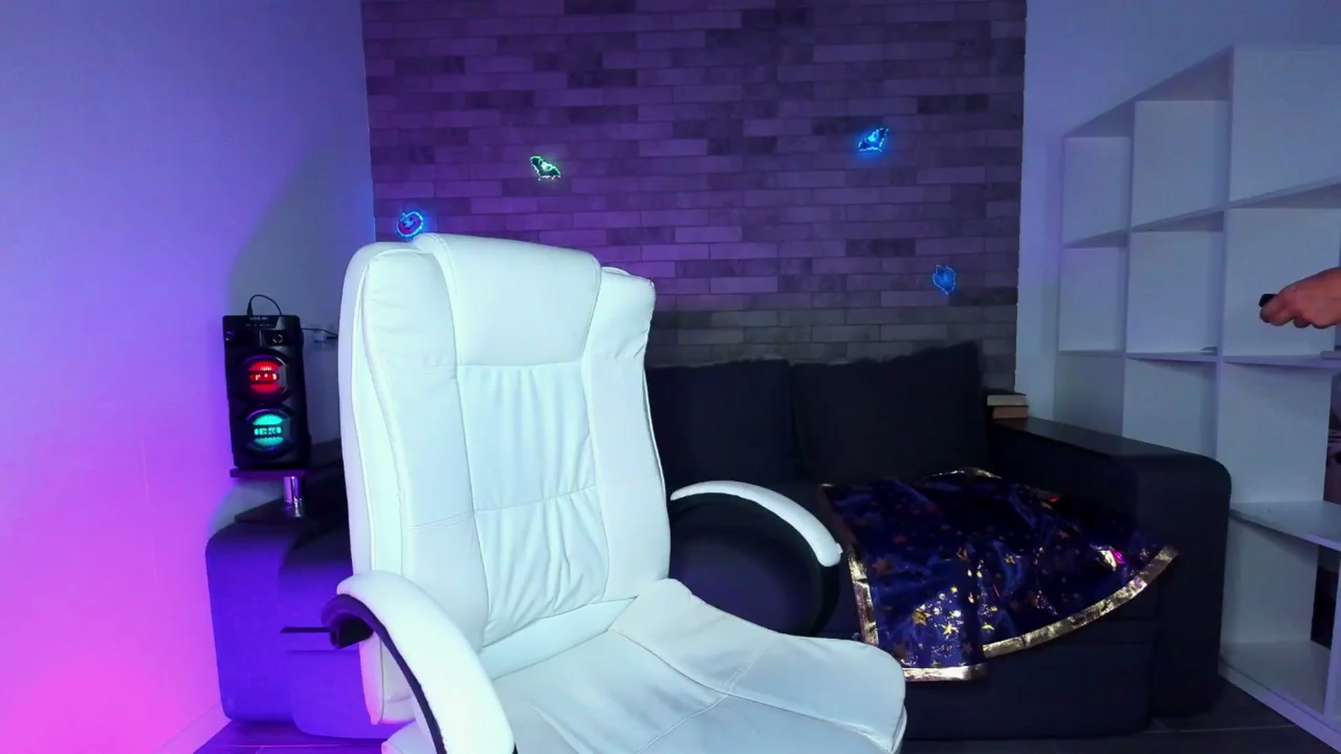 Gallery image thumbnail from Seylormooon's myfreecams stream on, 10/11/2025, 12:05 image 3 of 20