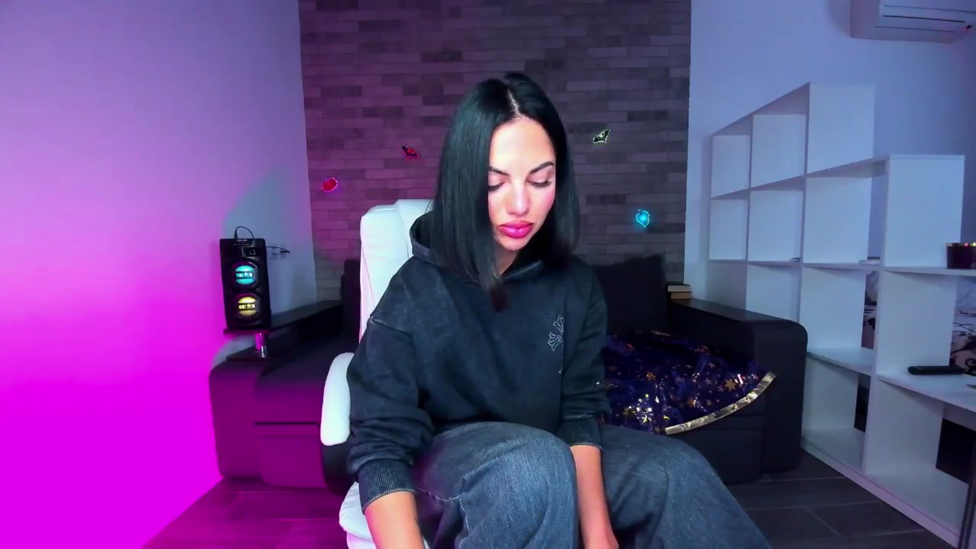 Gallery image thumbnail from Seylormooon's myfreecams stream on, 10/12/2025, 07:35 image 10 of 20