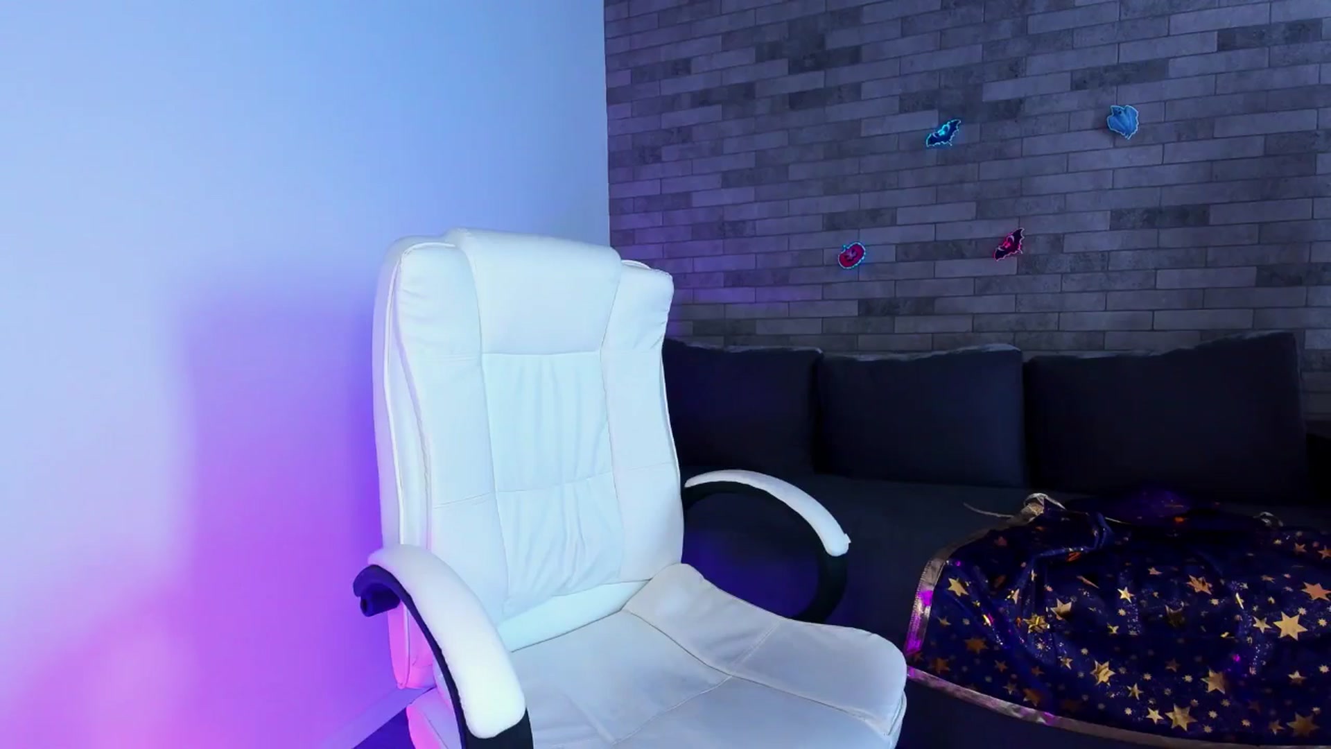 Gallery image thumbnail from Seylormooon's myfreecams stream on, 10/14/2025, 10:04 image 10 of 20