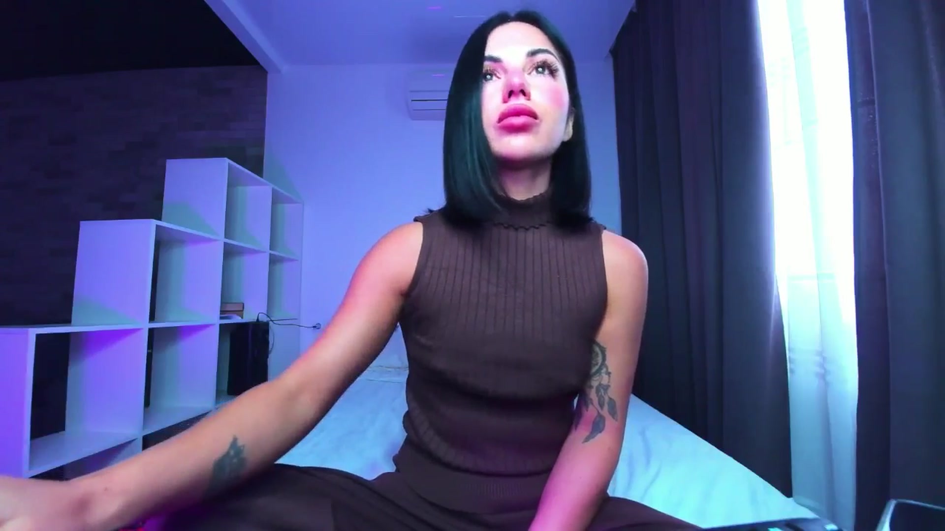 Gallery image thumbnail from Seylormooon's myfreecams stream on, 10/15/2025, 12:05 image 2 of 20