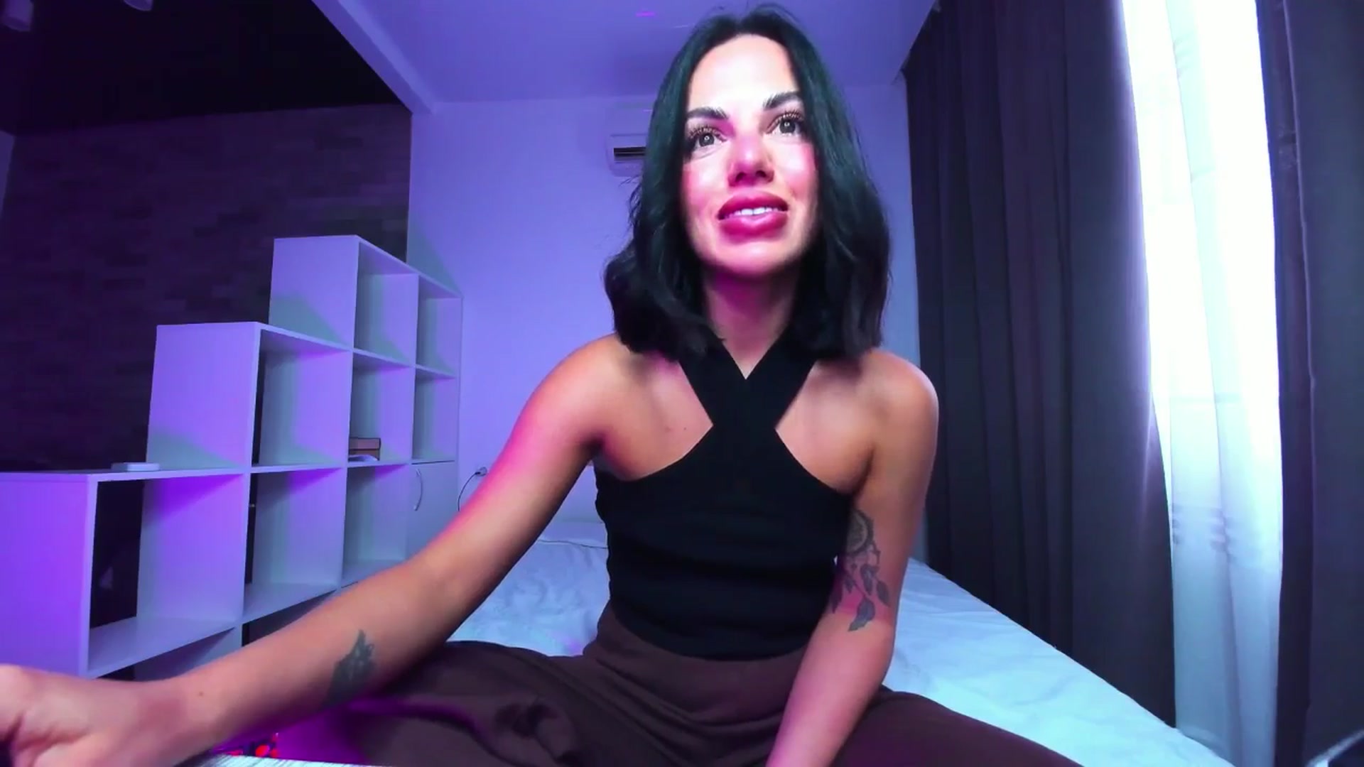 Gallery image thumbnail from Seylormooon's myfreecams stream on, 10/18/2025, 11:18 image 4 of 20