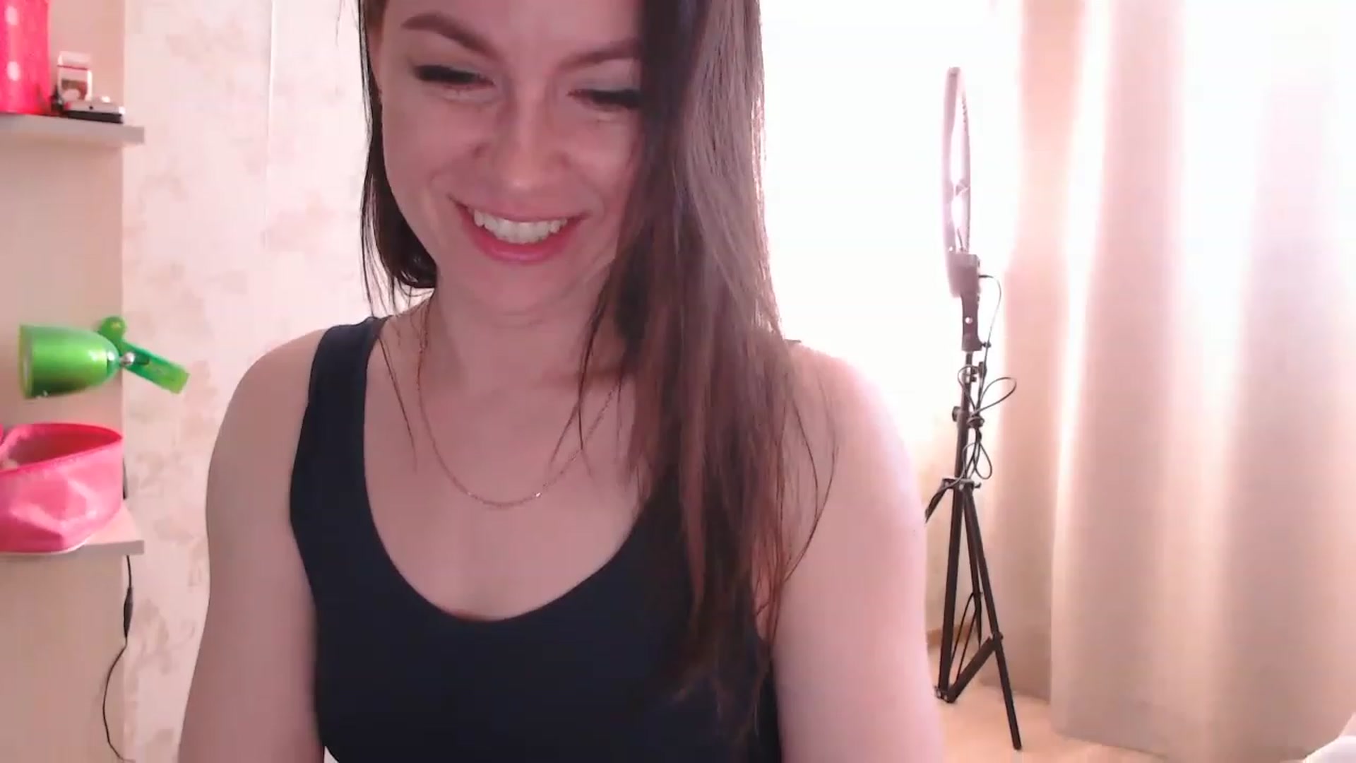 Gallery image thumbnail from SftMe's myfreecams stream on, 04/08/2023, 09:15 image 1 of 20