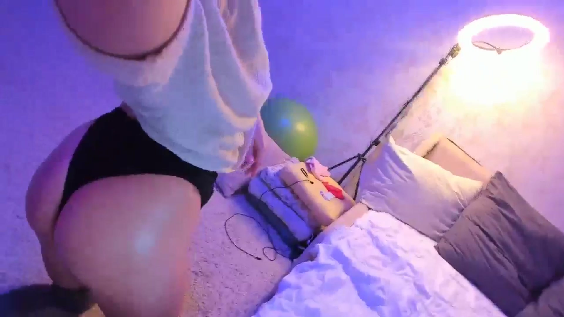 Gallery image thumbnail from SftMe's myfreecams stream on, 02/09/2025, 12:54 image 7 of 20