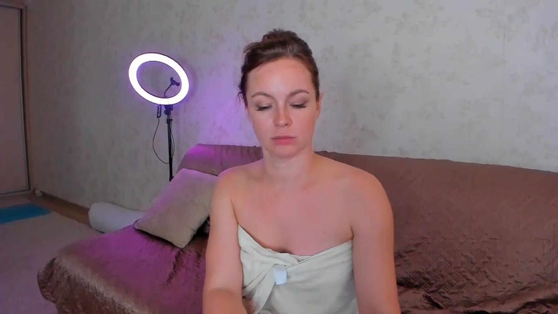 Gallery image thumbnail from SftMe's myfreecams stream on, 06/16/2025, 05:04 image 13 of 20