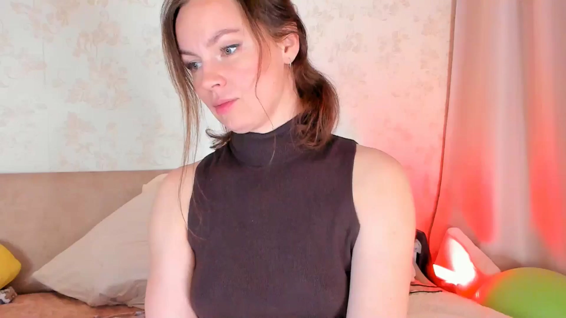 Gallery image thumbnail from SftMe's myfreecams stream on, 04/12/2026, 19:45 image 12 of 20