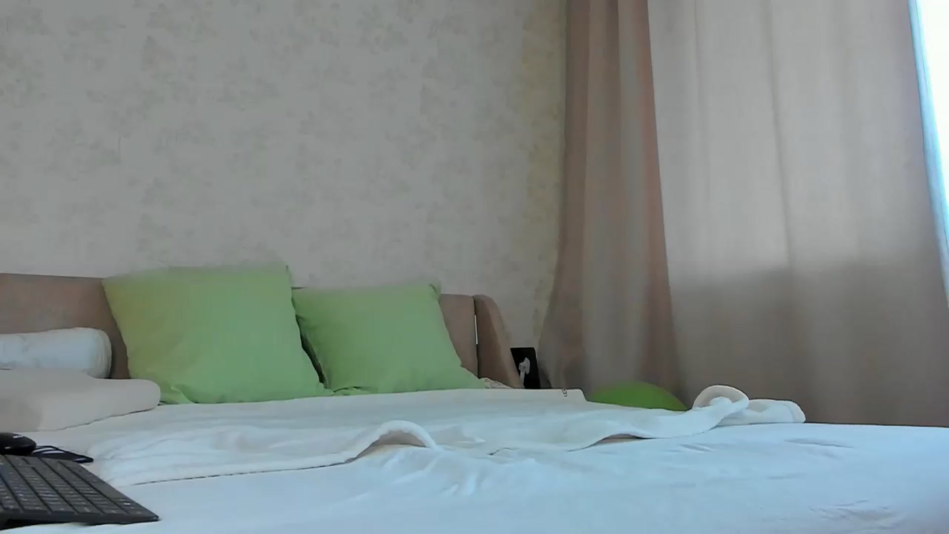 Gallery image thumbnail from SftMe's myfreecams stream on, 05/17/2026, 10:26 image 15 of 20