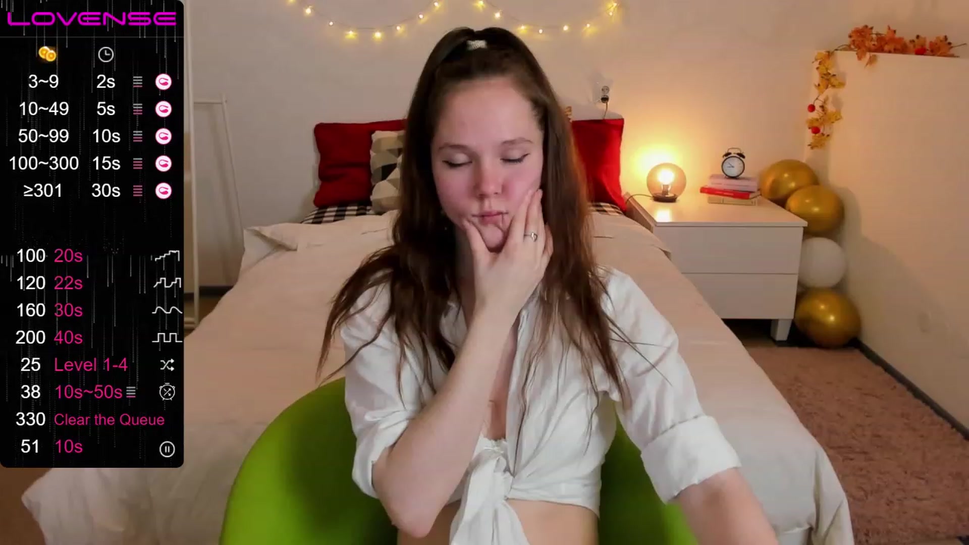 Gallery image thumbnail from Sh0wroom's myfreecams stream on, 12/03/2022, 18:01 image 4 of 20