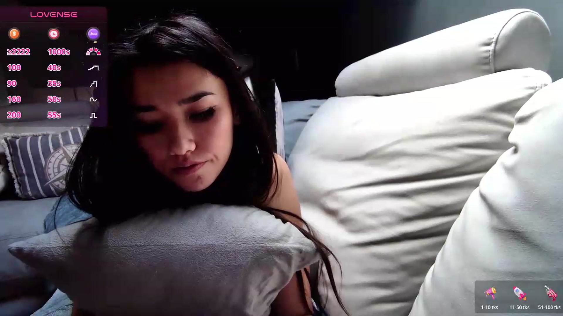 Gallery image thumbnail from Shachatte's myfreecams stream on, 05/17/2026, 13:20 image 4 of 20