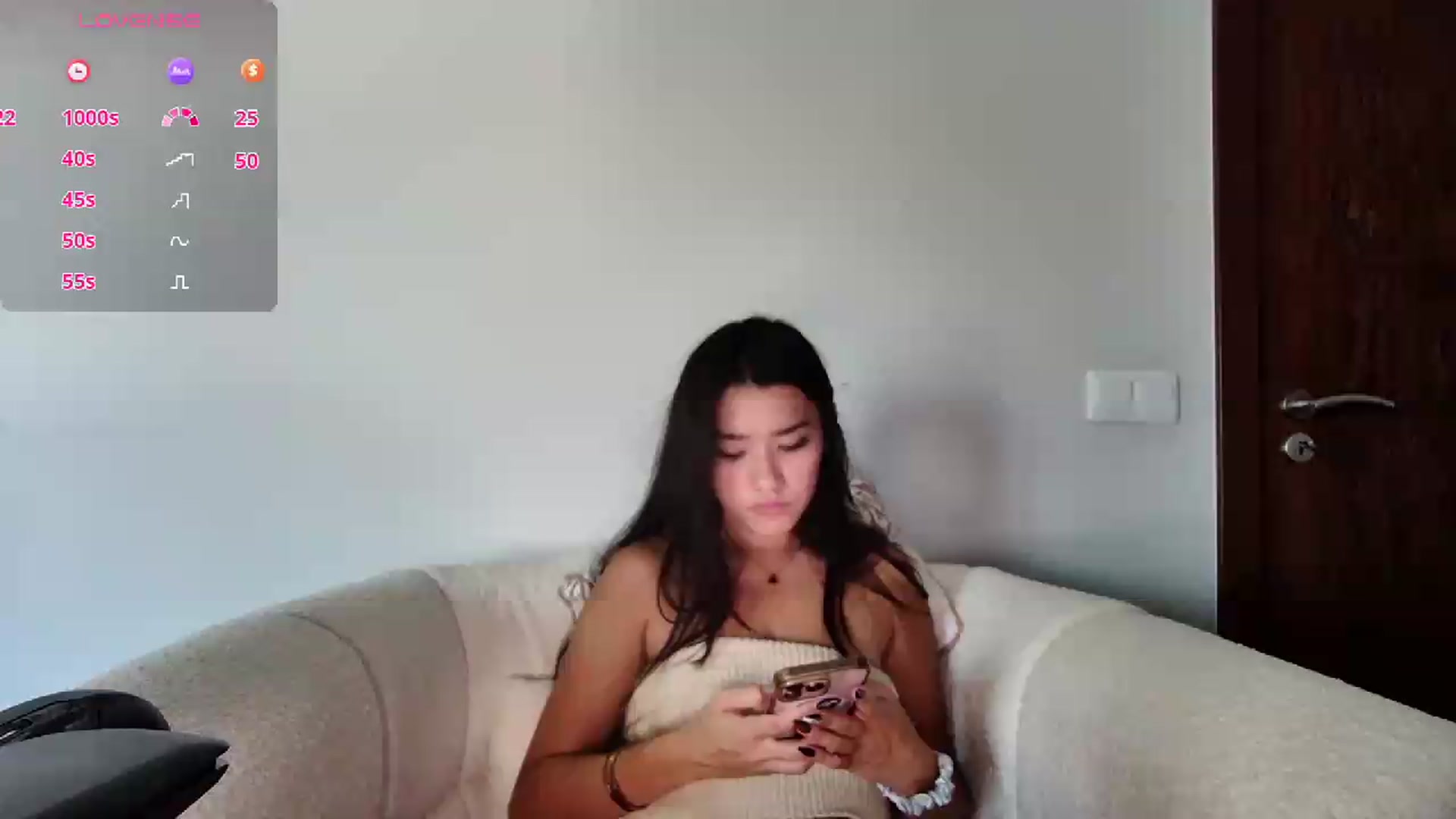 Gallery image thumbnail from Shachatte's myfreecams stream on, 07/31/2026, 11:41 image 9 of 20