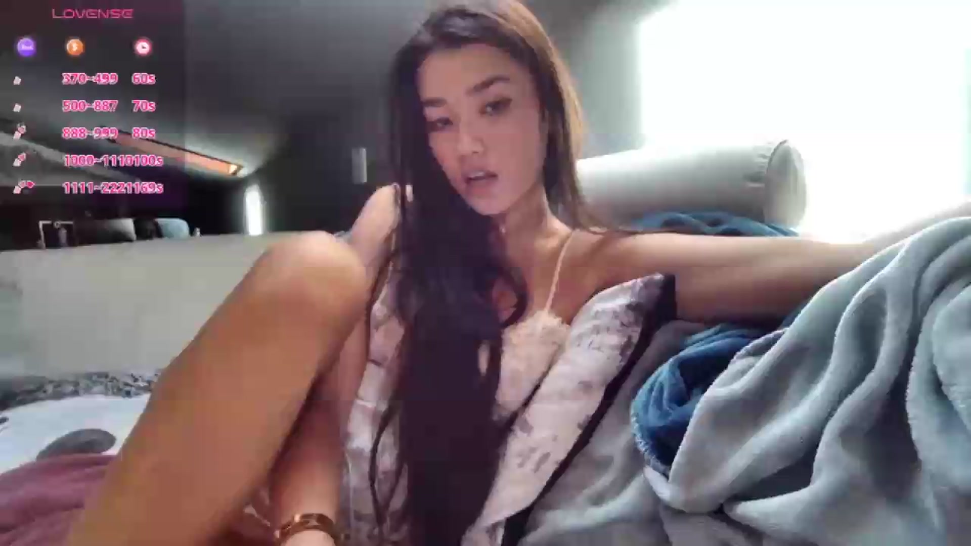 Gallery image thumbnail from Shachatte's myfreecams stream on, 08/29/2026, 12:15 image 16 of 20
