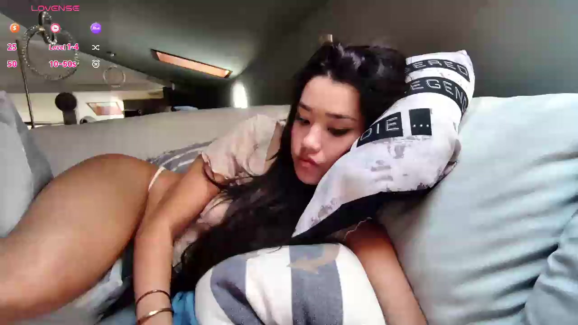 Gallery image thumbnail from Shachatte's myfreecams stream on, 09/14/2026, 13:15 image 17 of 20