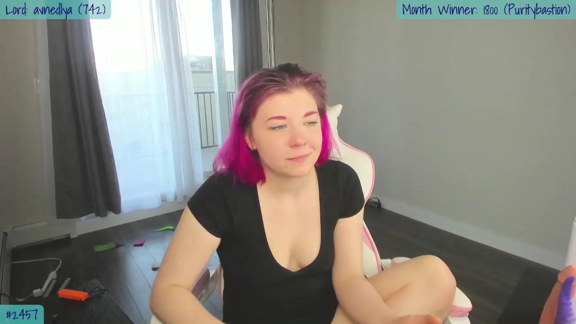 Gallery image thumbnail from ShaeSwan's myfreecams stream on, 03/31/2023, 24:53 image 17 of 20