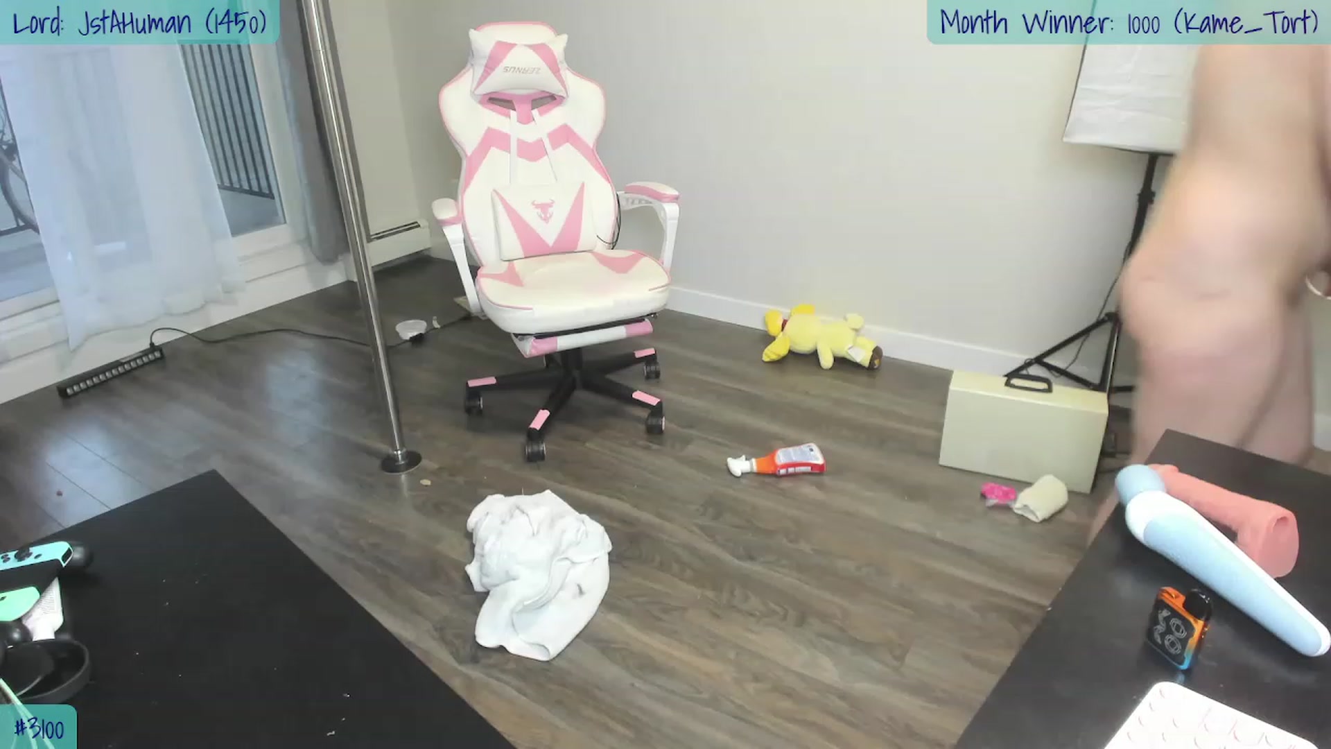 Gallery image thumbnail from ShaeSwan's myfreecams stream on, 04/18/2023, 02:20 image 5 of 20