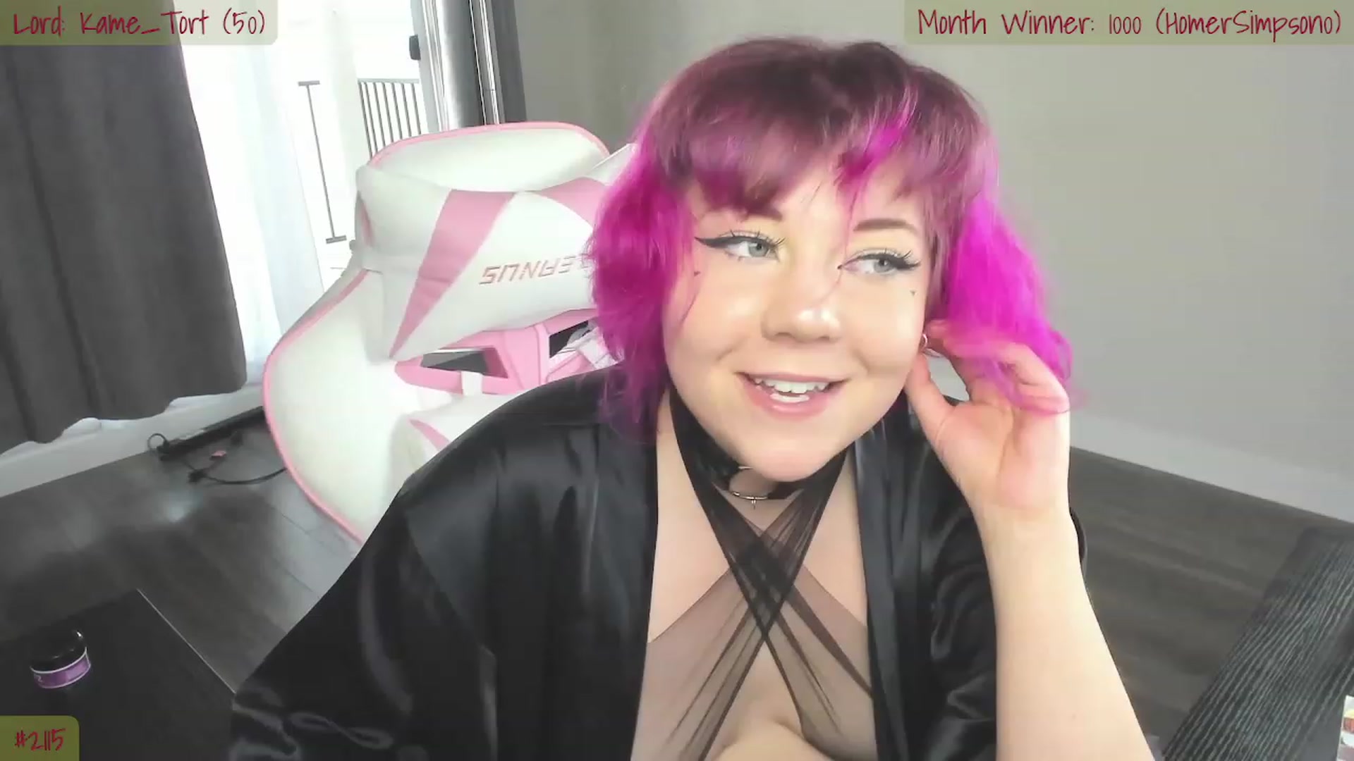 Gallery image thumbnail from ShaeSwan's myfreecams stream on, 05/12/2023, 24:00 image 17 of 20