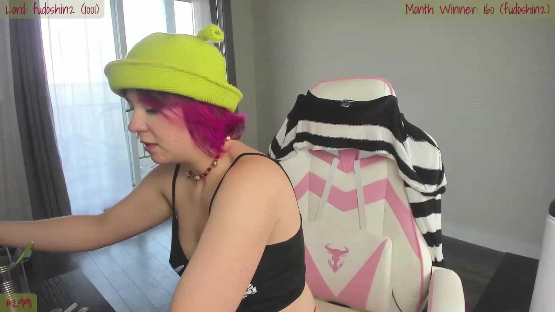 Gallery image thumbnail from ShaeSwan's myfreecams stream on, 06/04/2023, 01:40 image 18 of 20