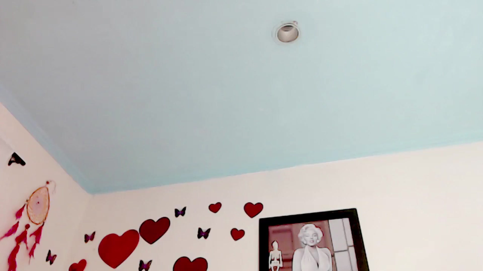 Gallery image thumbnail from ShalonRoyy's myfreecams stream on, 08/23/2025, 12:25 image 18 of 20