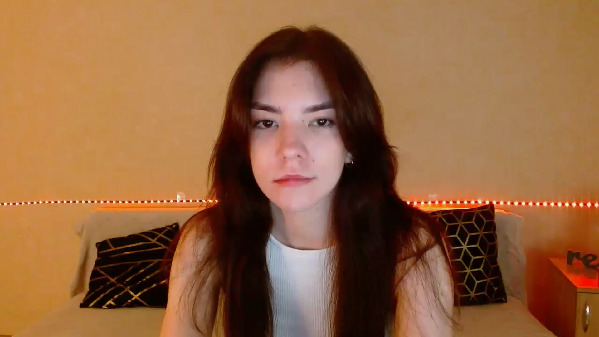 Gallery image thumbnail from Shalyka's myfreecams stream on, 12/28/2025, 16:07 image 14 of 20