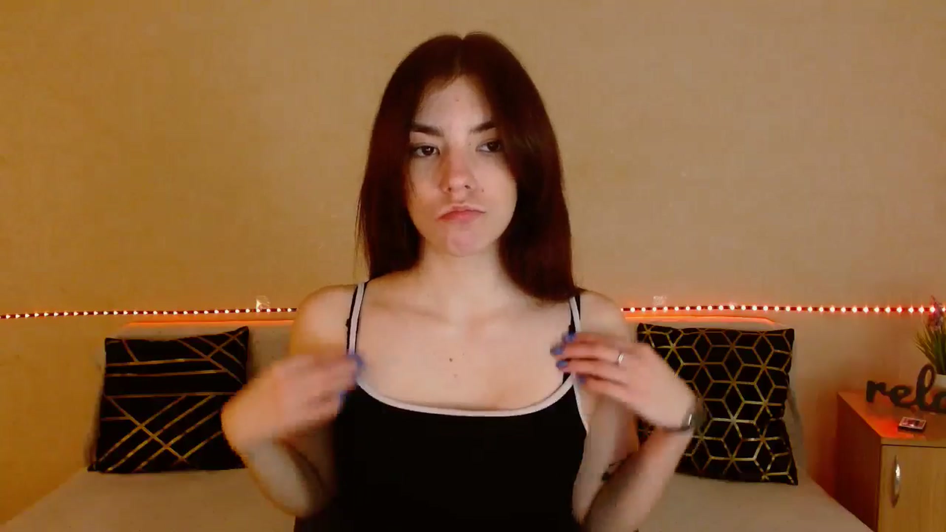 Gallery image thumbnail from Shalyka's myfreecams stream on, 12/29/2025, 12:05 image 4 of 20