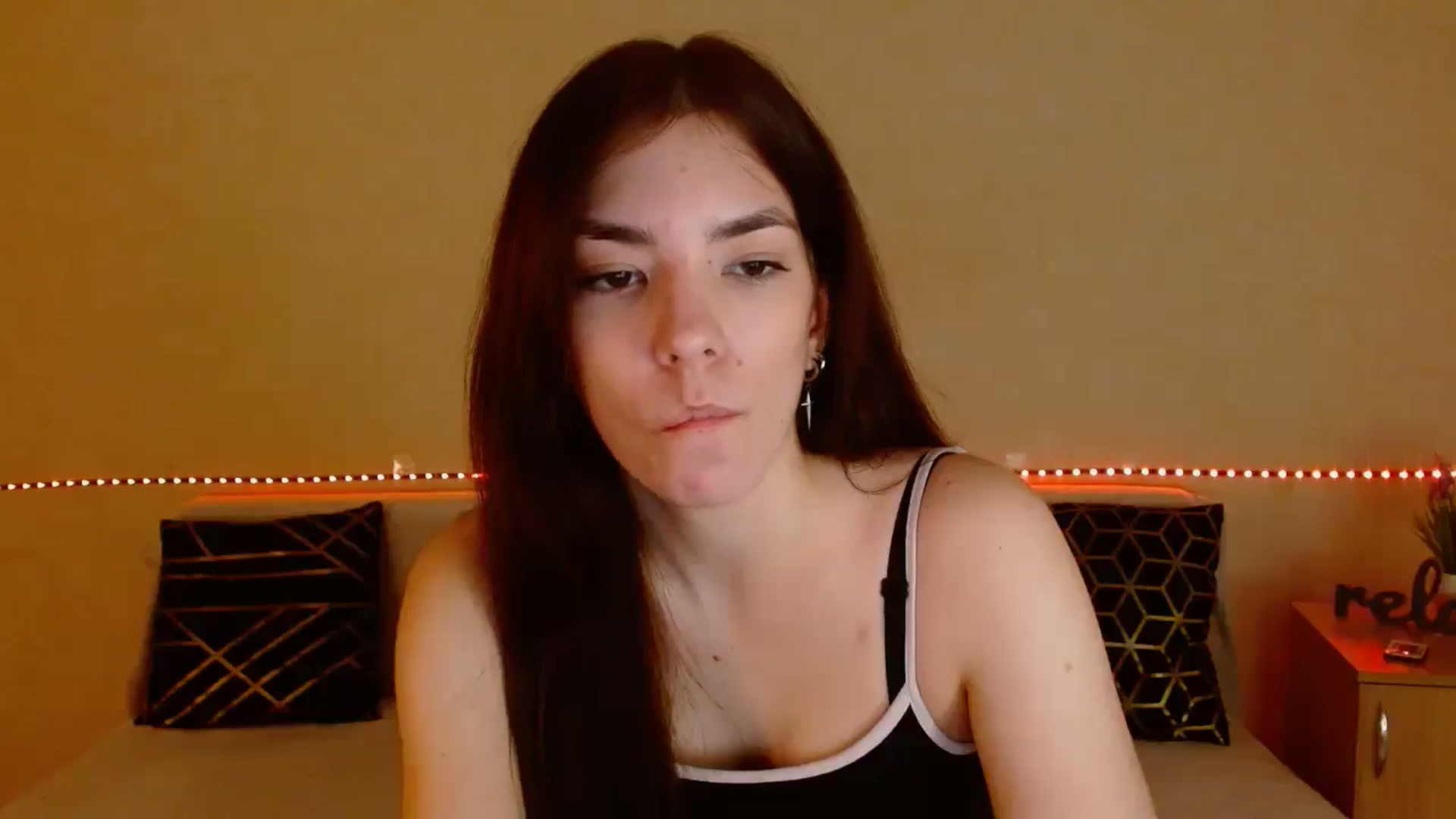 Gallery image thumbnail from Shalyka's myfreecams stream on, 12/29/2025, 12:05 image 19 of 20
