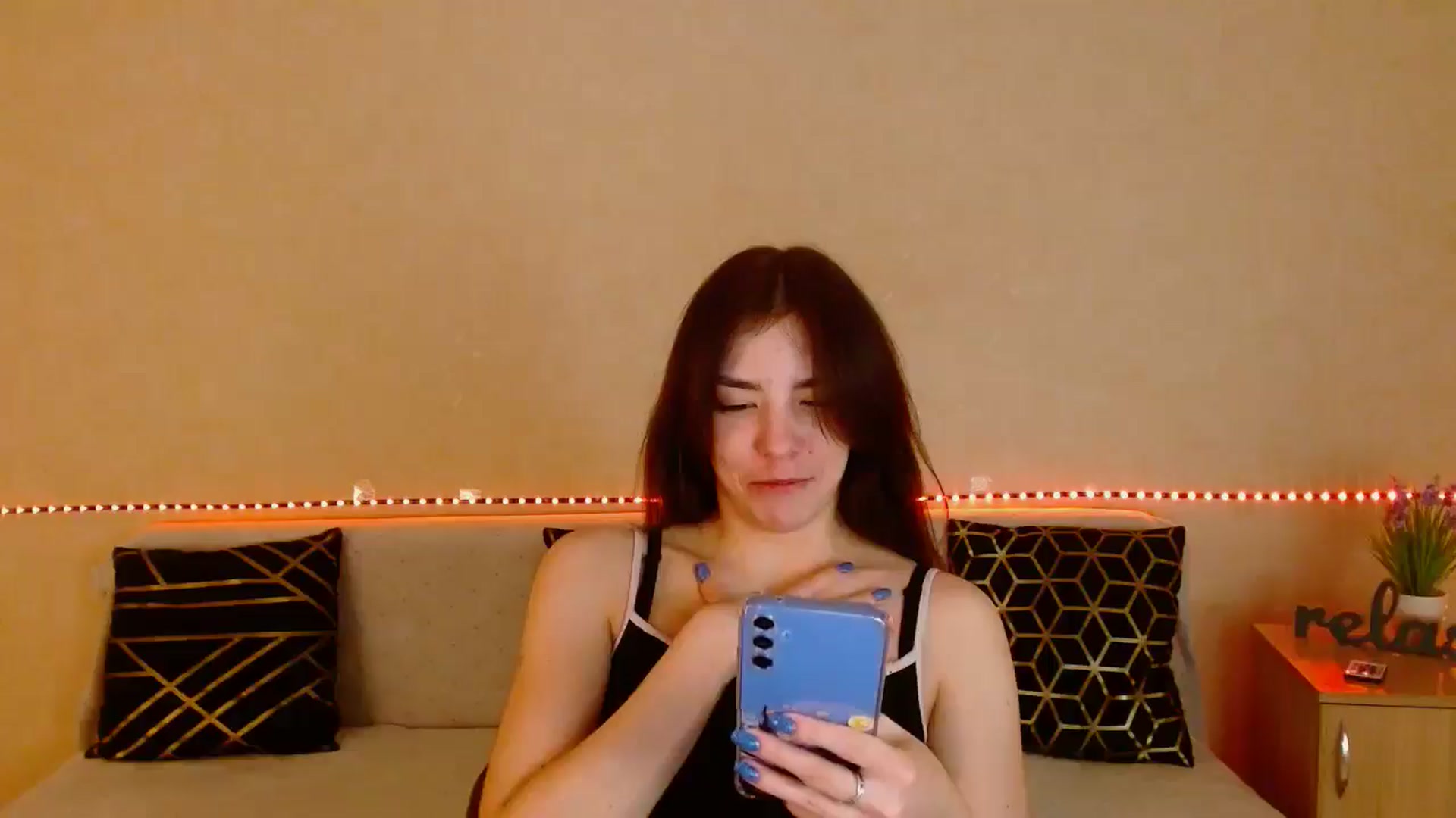 Gallery image thumbnail from Shalyka's myfreecams stream on, 12/29/2025, 16:23 image 5 of 20