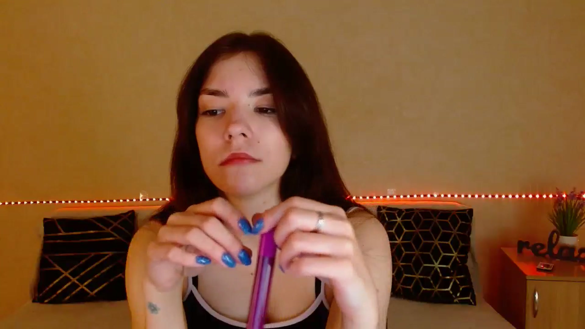 Gallery image thumbnail from Shalyka's myfreecams stream on, 12/29/2025, 16:23 image 11 of 20