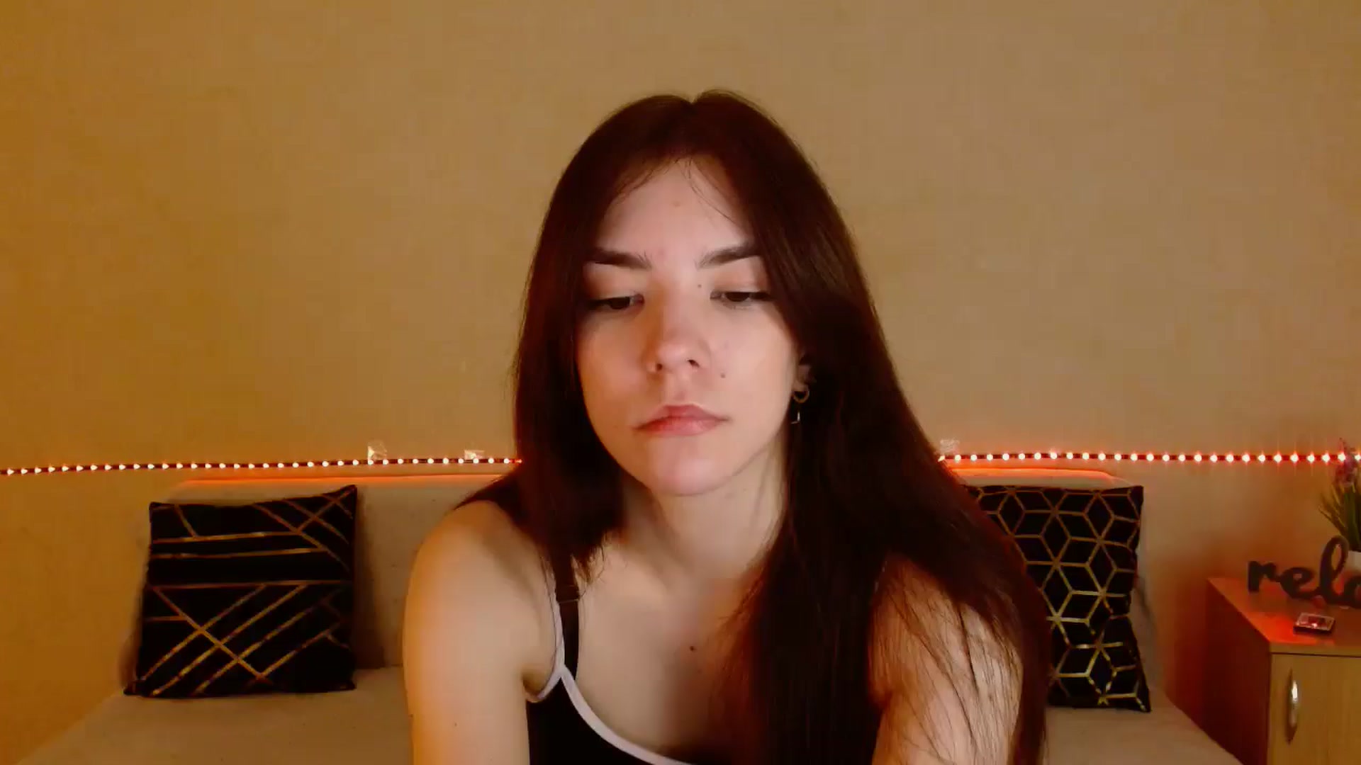 Gallery image thumbnail from Shalyka's myfreecams stream on, 12/29/2025, 16:23 image 1 of 20