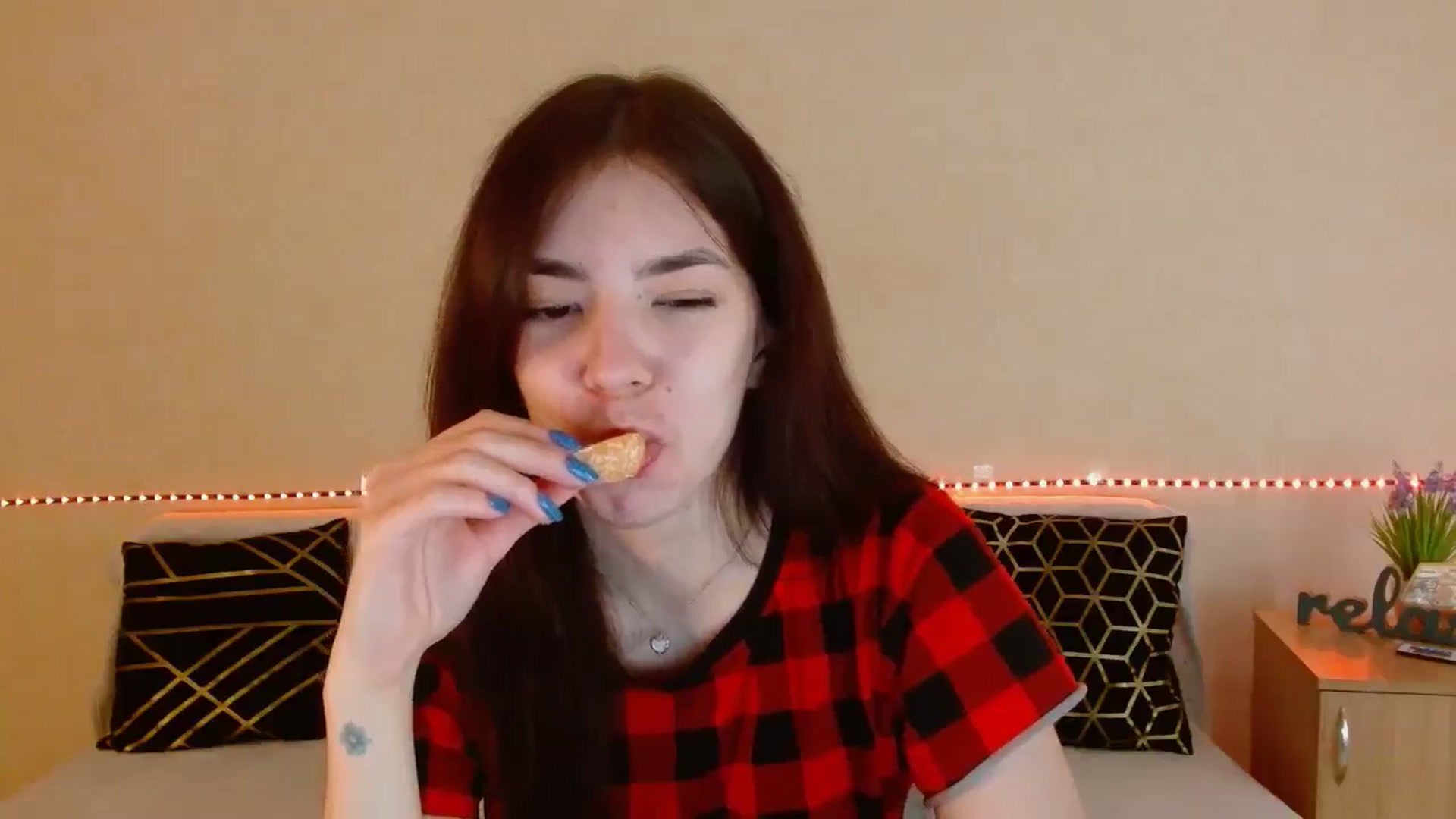 Gallery image thumbnail from Shalyka's myfreecams stream on, 01/02/2026, 15:25 image 7 of 20