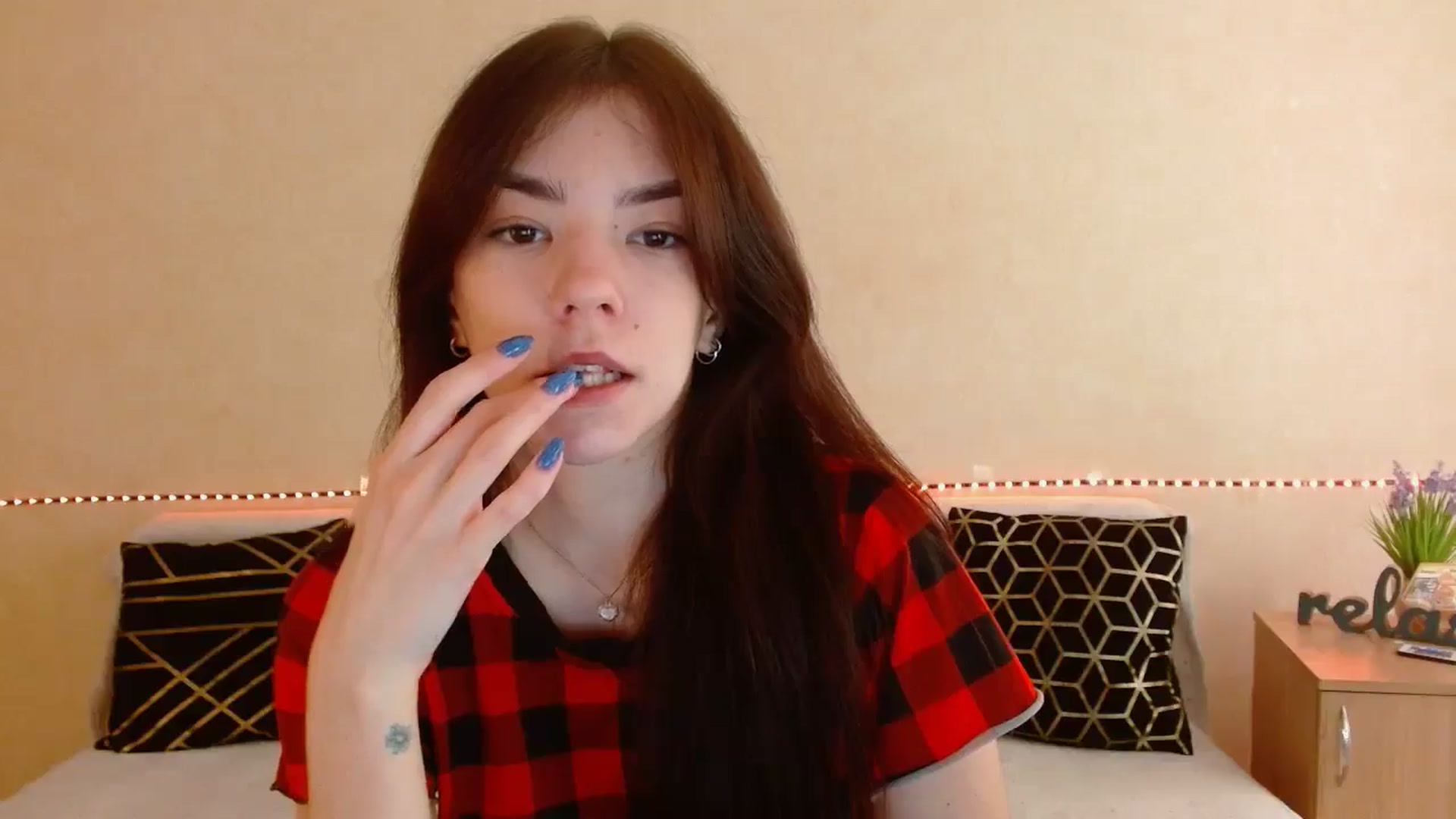 Gallery image thumbnail from Shalyka's myfreecams stream on, 01/02/2026, 15:25 image 2 of 20