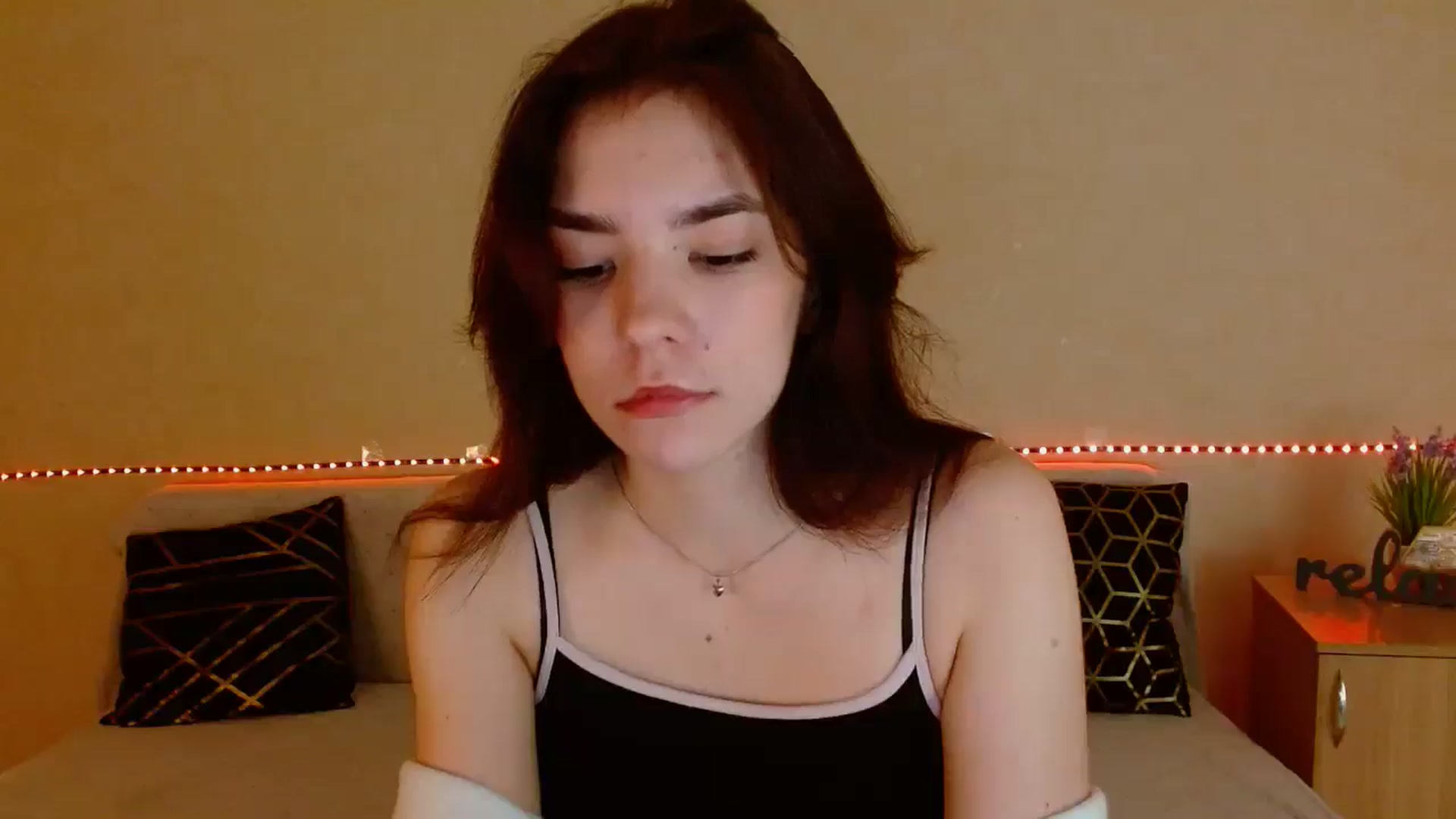Gallery image thumbnail from Shalyka's myfreecams stream on, 01/06/2026, 15:45 image 5 of 20