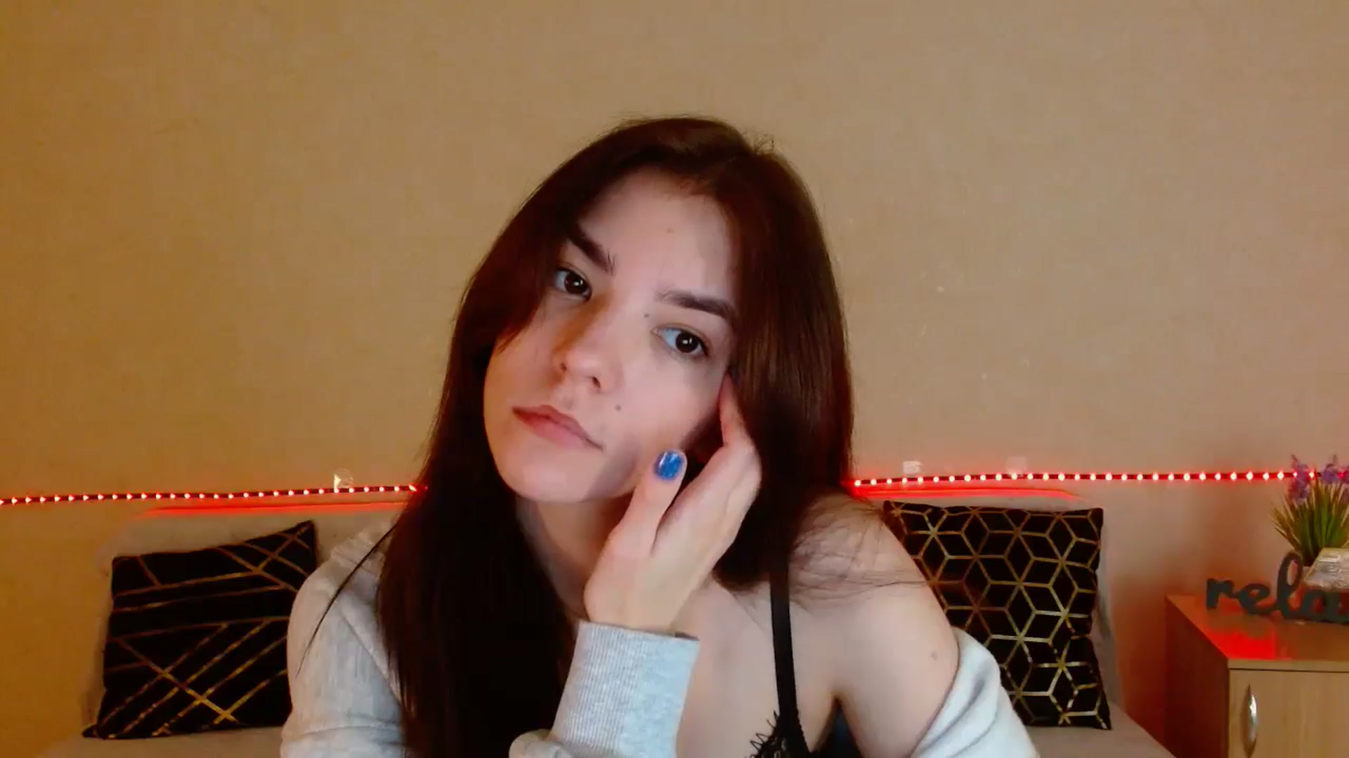 Gallery image thumbnail from Shalyka's myfreecams stream on, 01/06/2026, 15:45 image 9 of 20