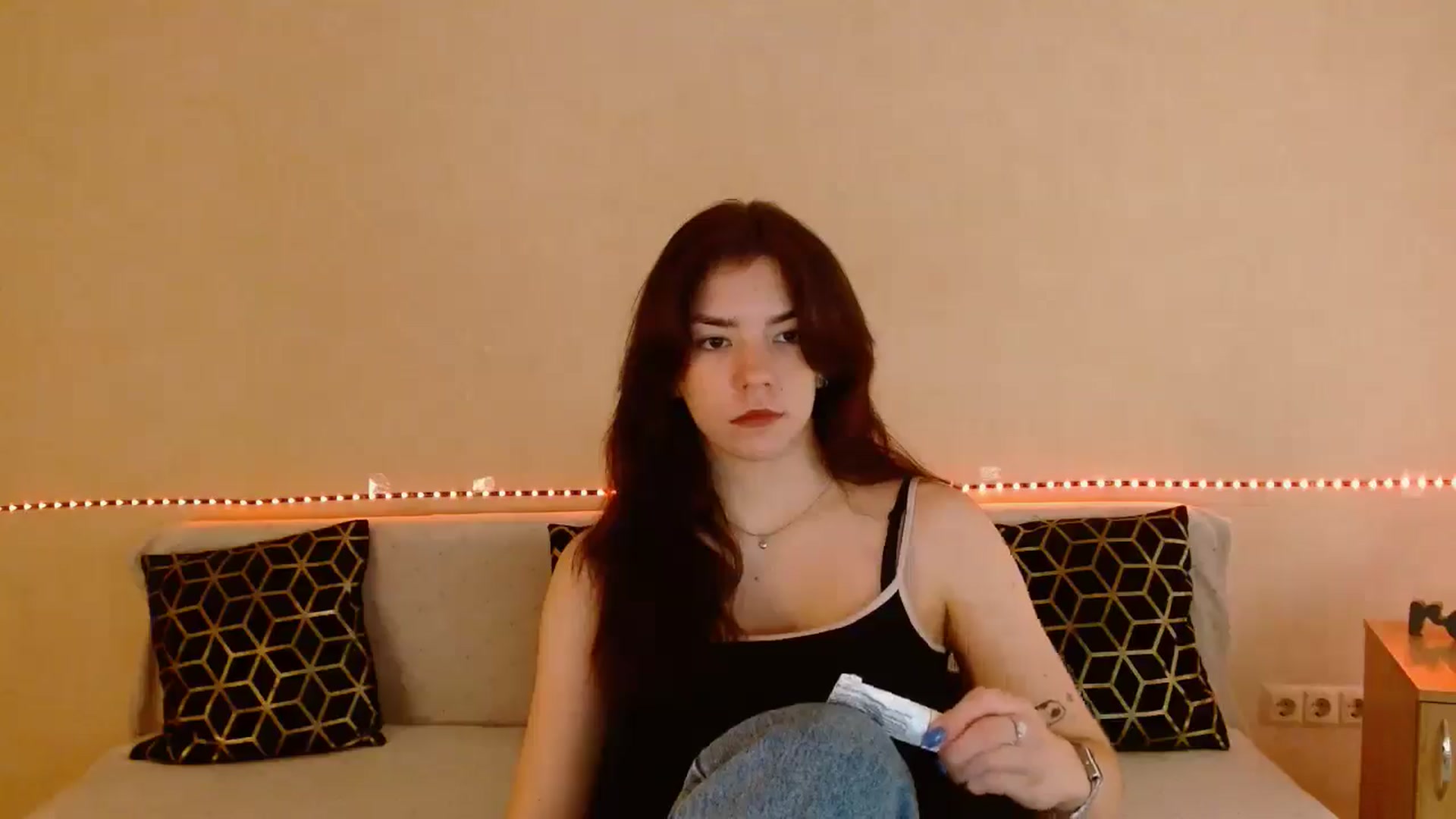 Gallery image thumbnail from Shalyka's myfreecams stream on, 01/07/2026, 11:52 image 6 of 20