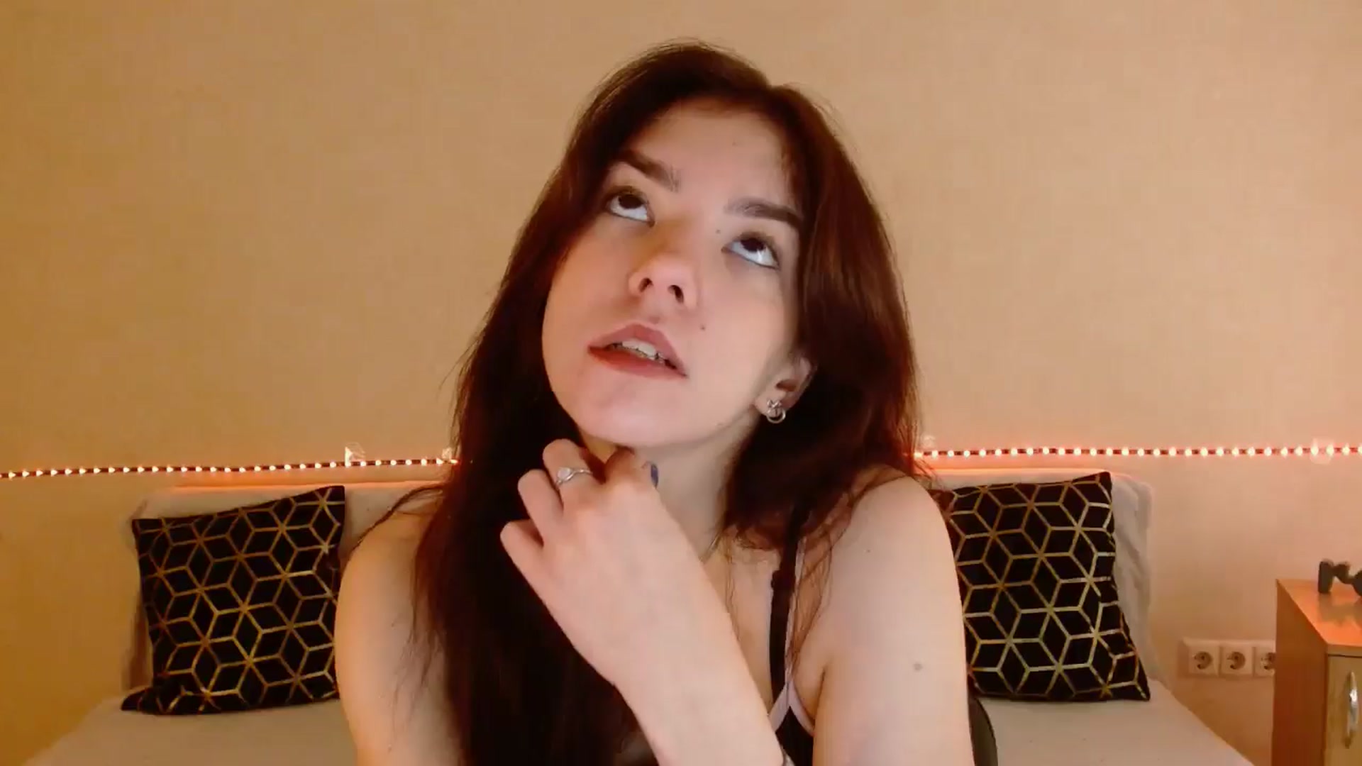 Gallery image thumbnail from Shalyka's myfreecams stream on, 01/07/2026, 11:52 image 8 of 20