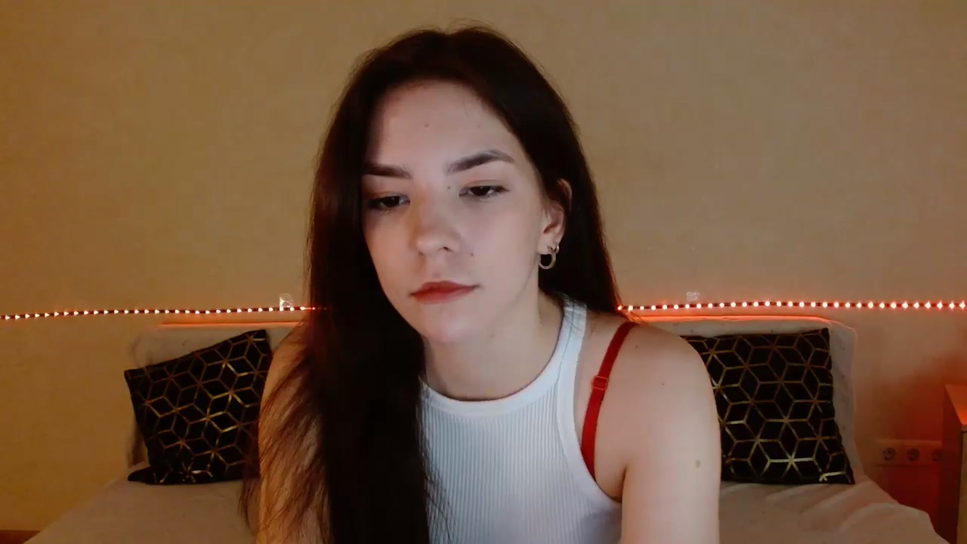 Gallery image thumbnail from Shalyka's myfreecams stream on, 01/10/2026, 13:56 image 3 of 20