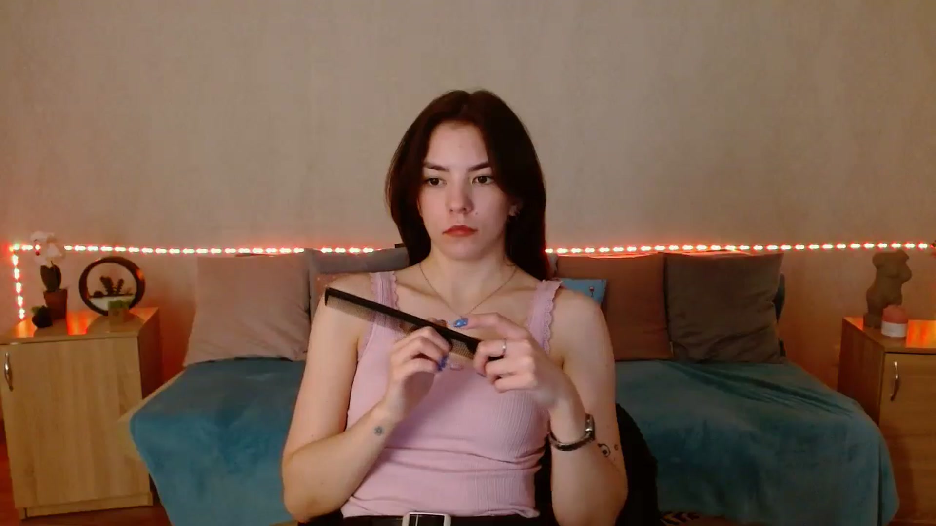 Gallery image thumbnail from Shalyka's myfreecams stream on, 01/11/2026, 11:16 image 2 of 20